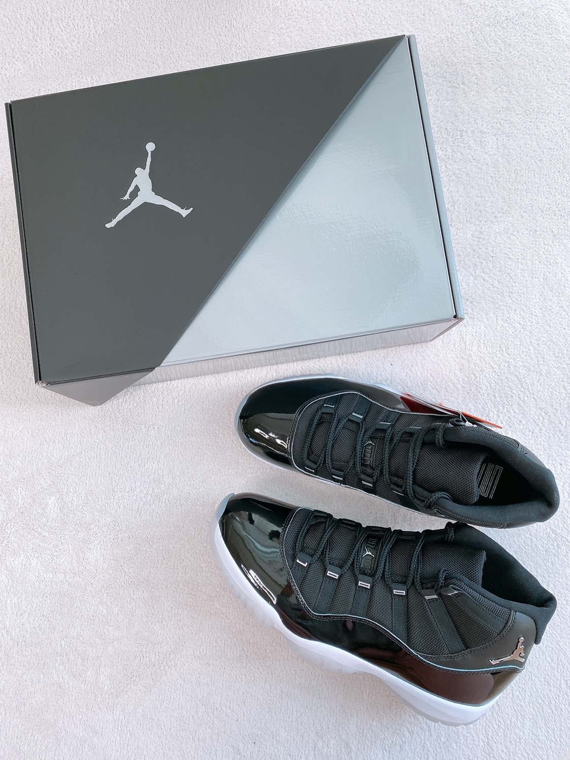 Jordan 11 Retro Jubilee 착용 스타일