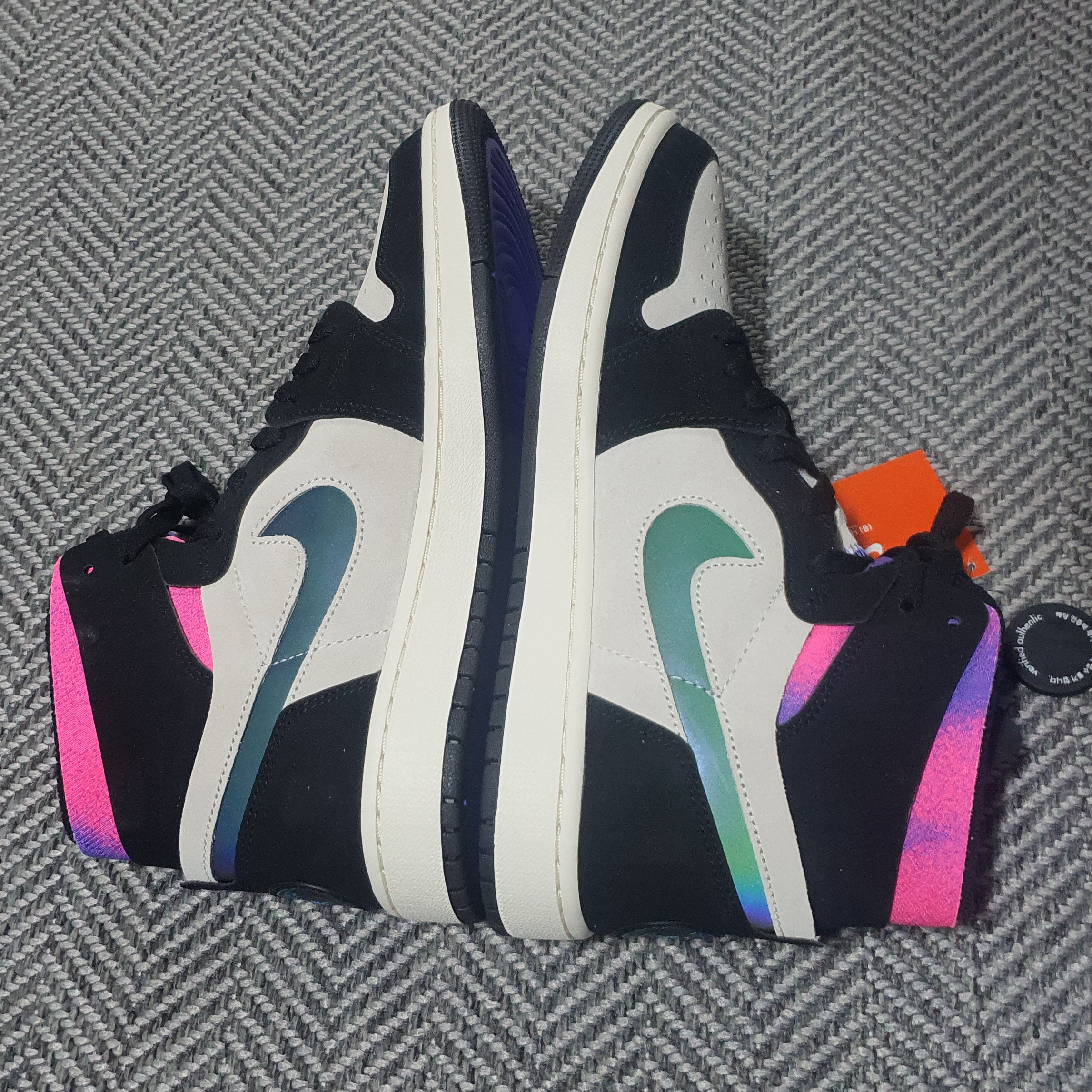 Jordan 1 x Paris Saint-Germain Zoom Air CMFT 착용 스타일 - 3