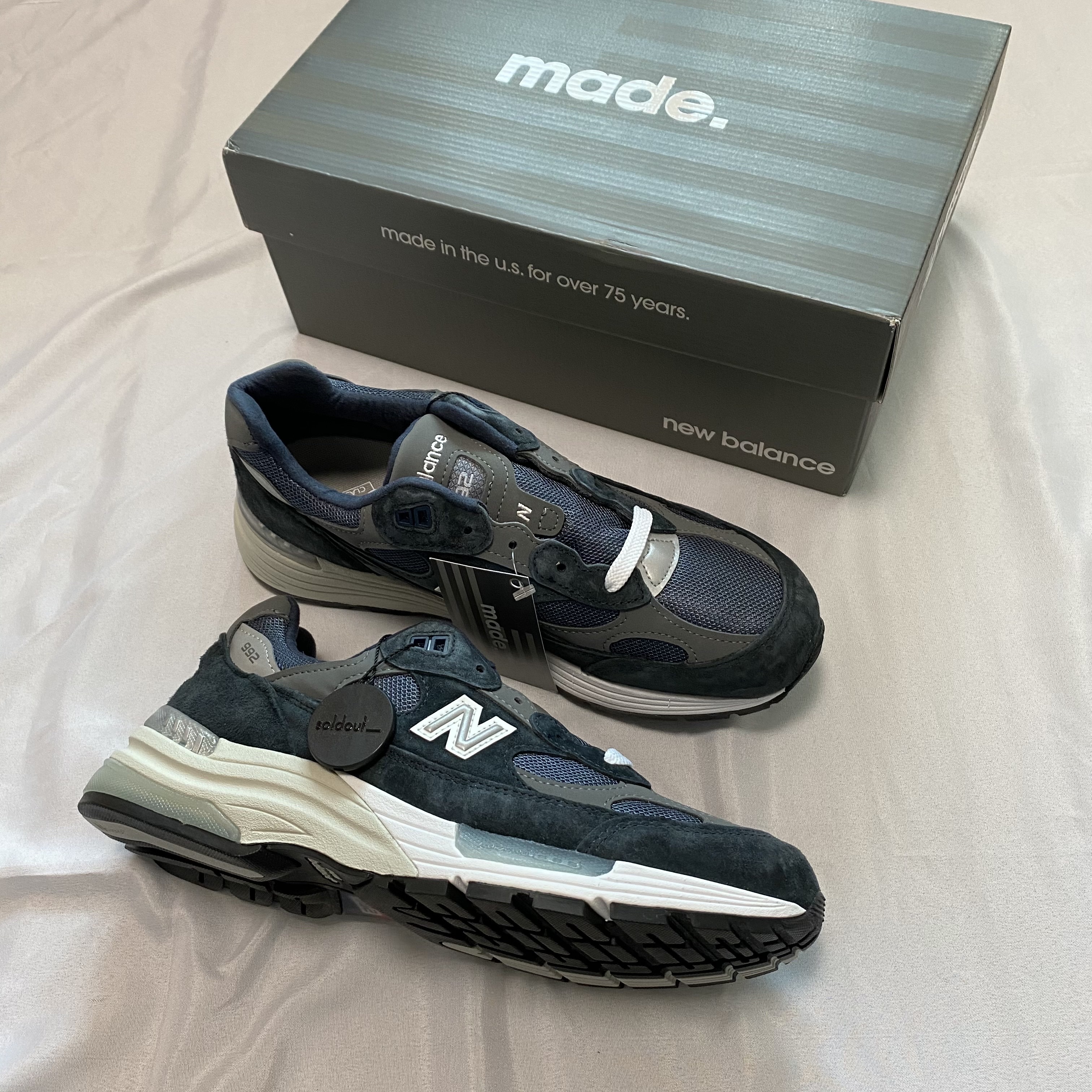 New Balance 992 Made in USA Navy 착용 스타일