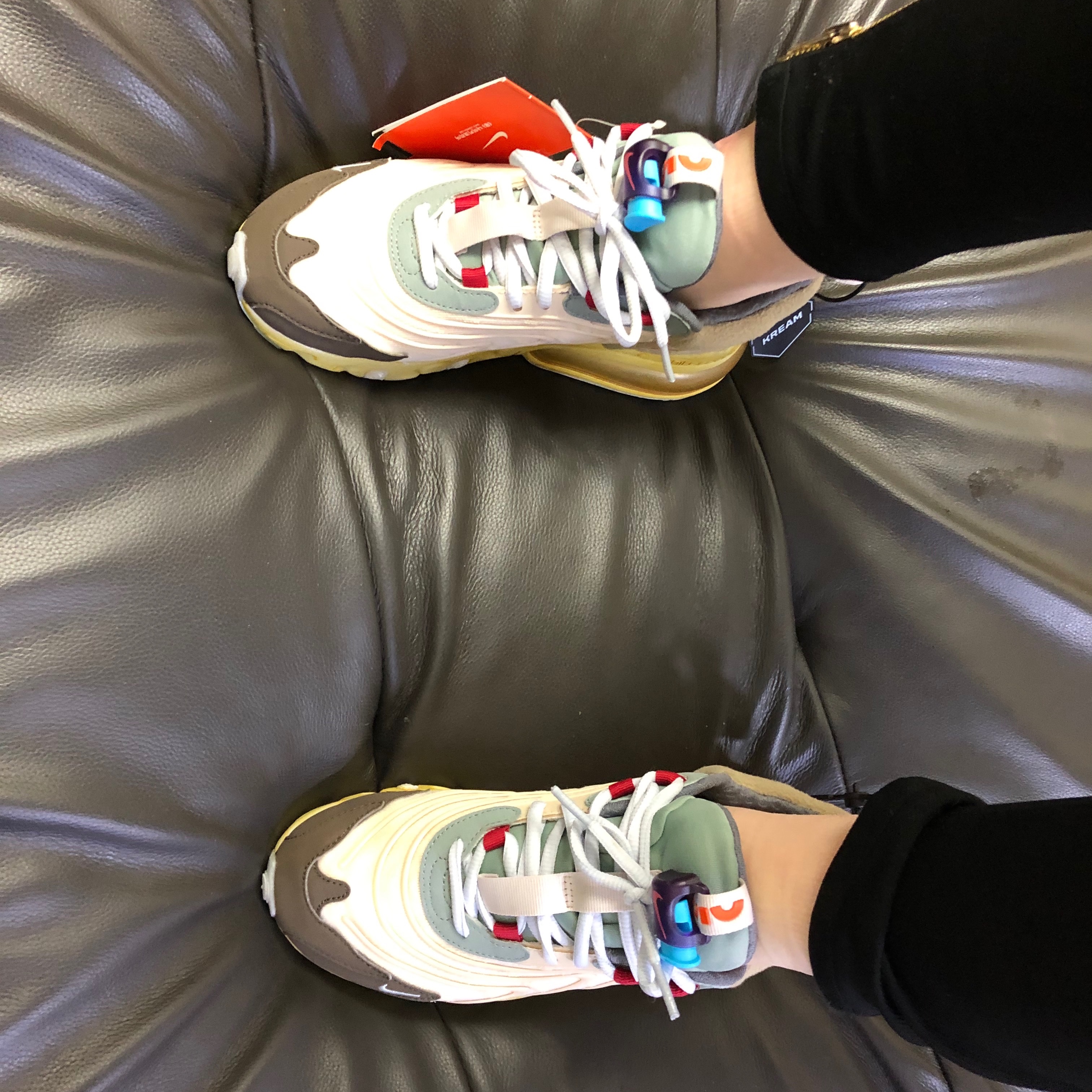 Nike x Travis Scott Air Max 270 React Cactus Trails 착용 스타일