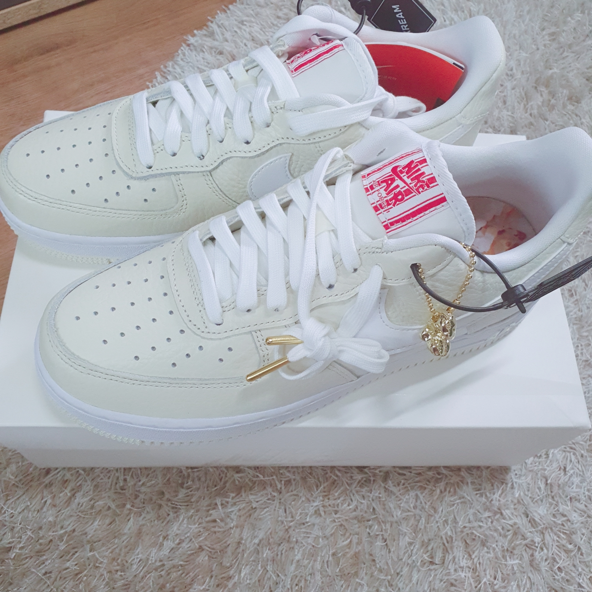 Nike Air Force 1 '07 PRM Popcorn 착용 스타일 - 3