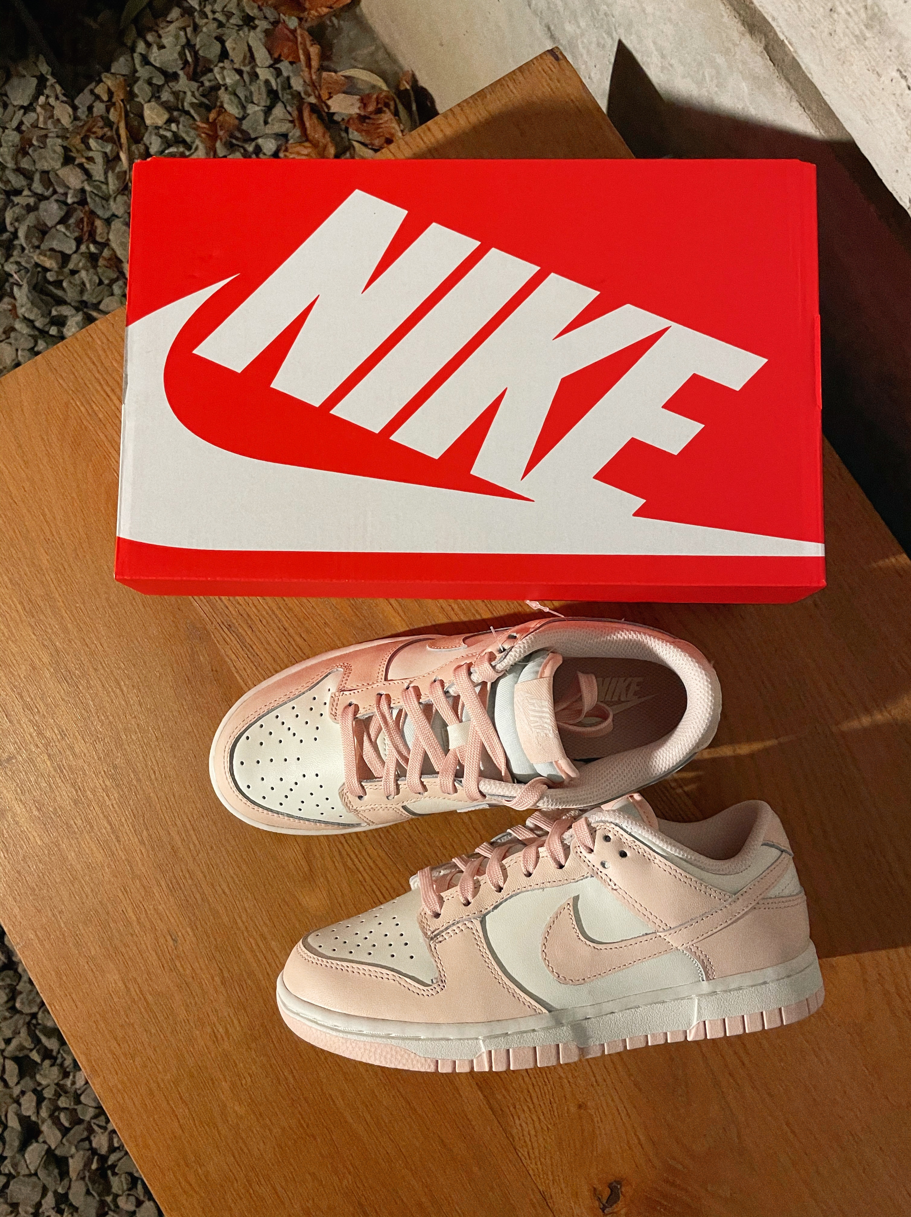 (W) Nike Dunk Low Orange Pearl 착용 스타일 - 2