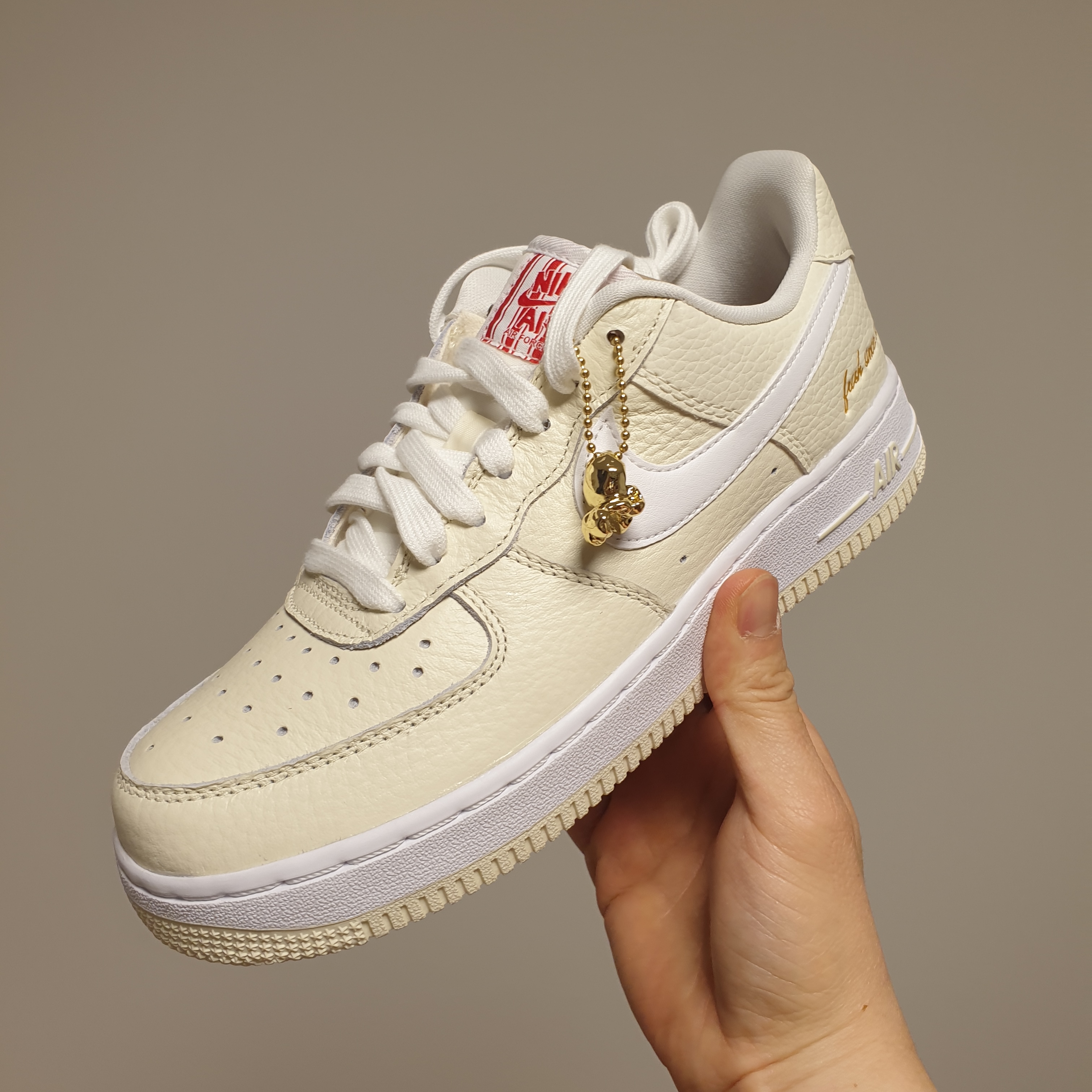 Nike Air Force 1 '07 PRM Popcorn 착용 스타일 - 1