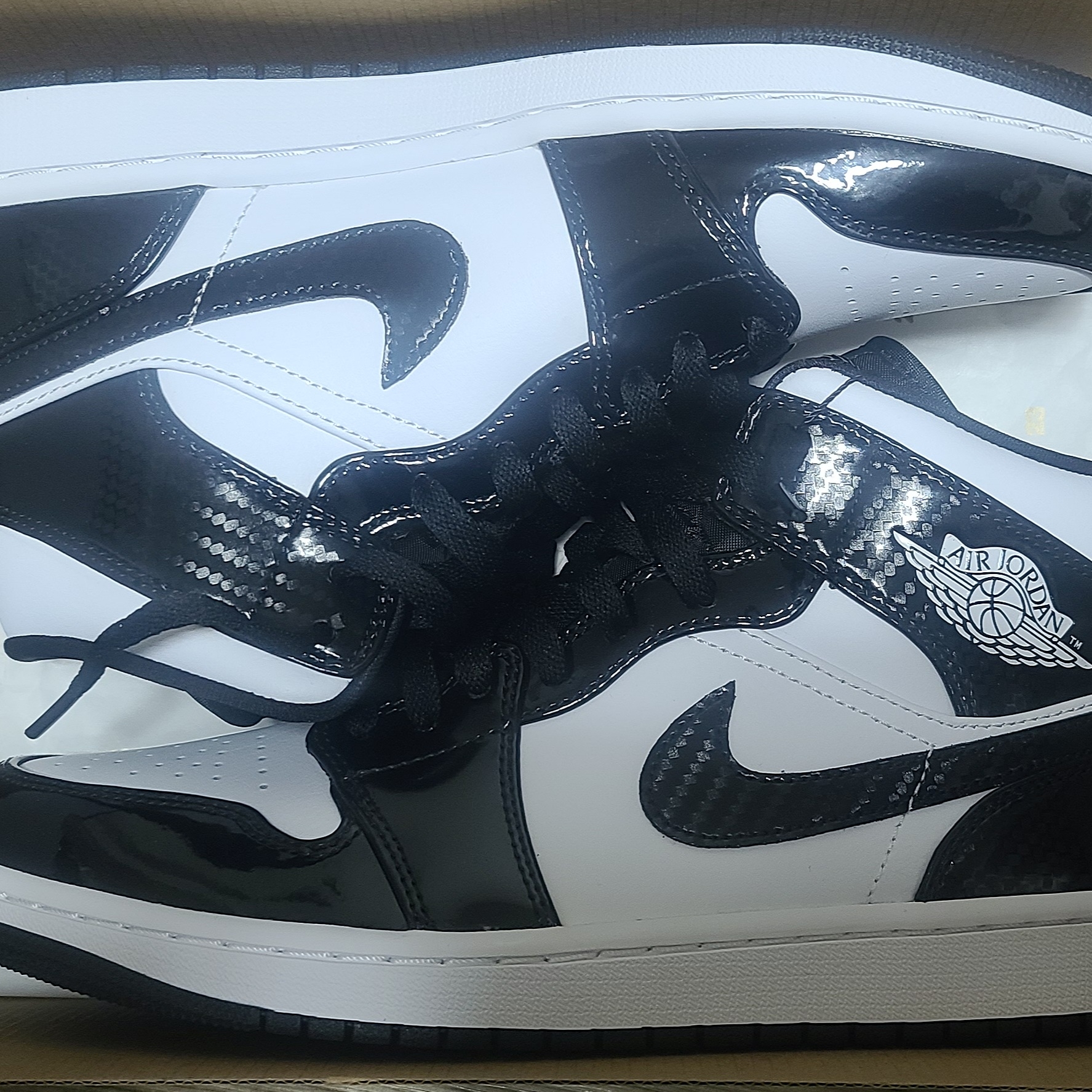 Jordan 1 Mid SE ASW Black 착용 스타일 - 1