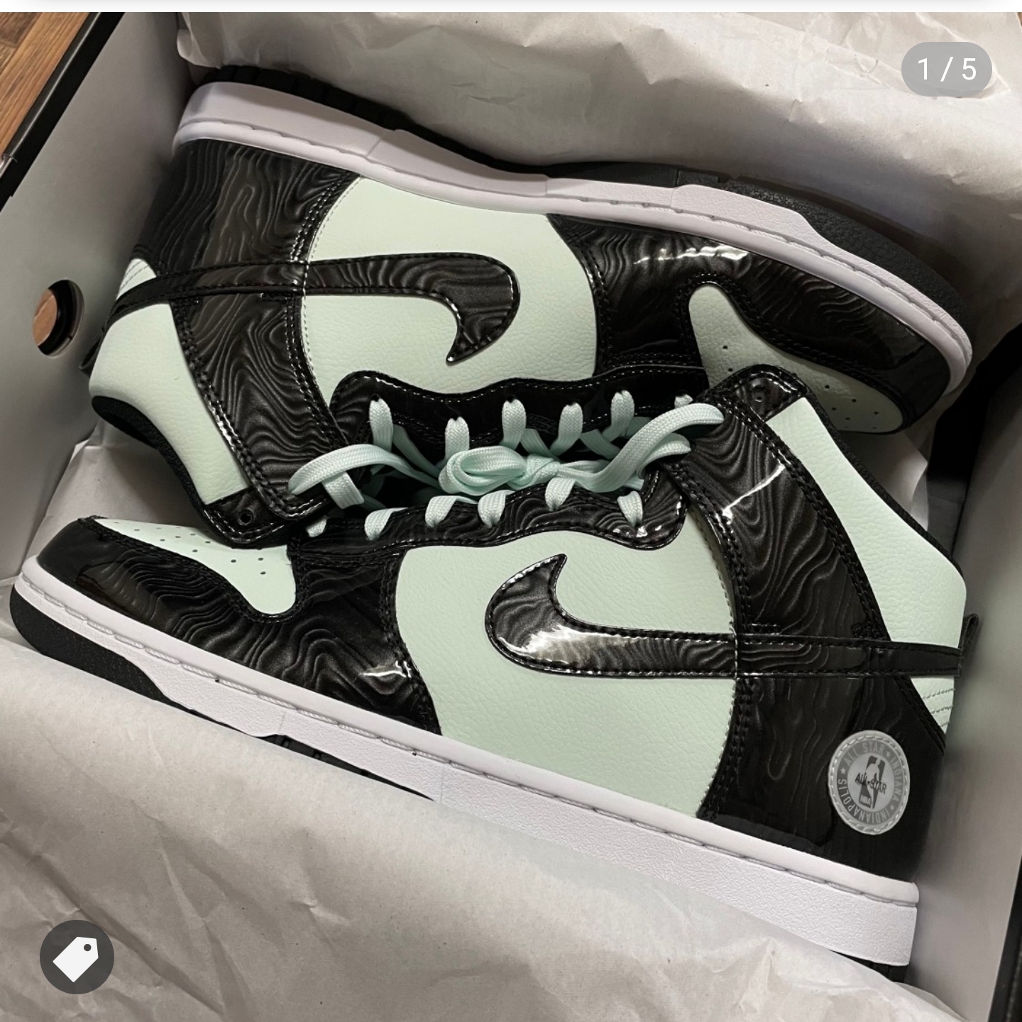 Nike Dunk High Barely Green 착용 스타일