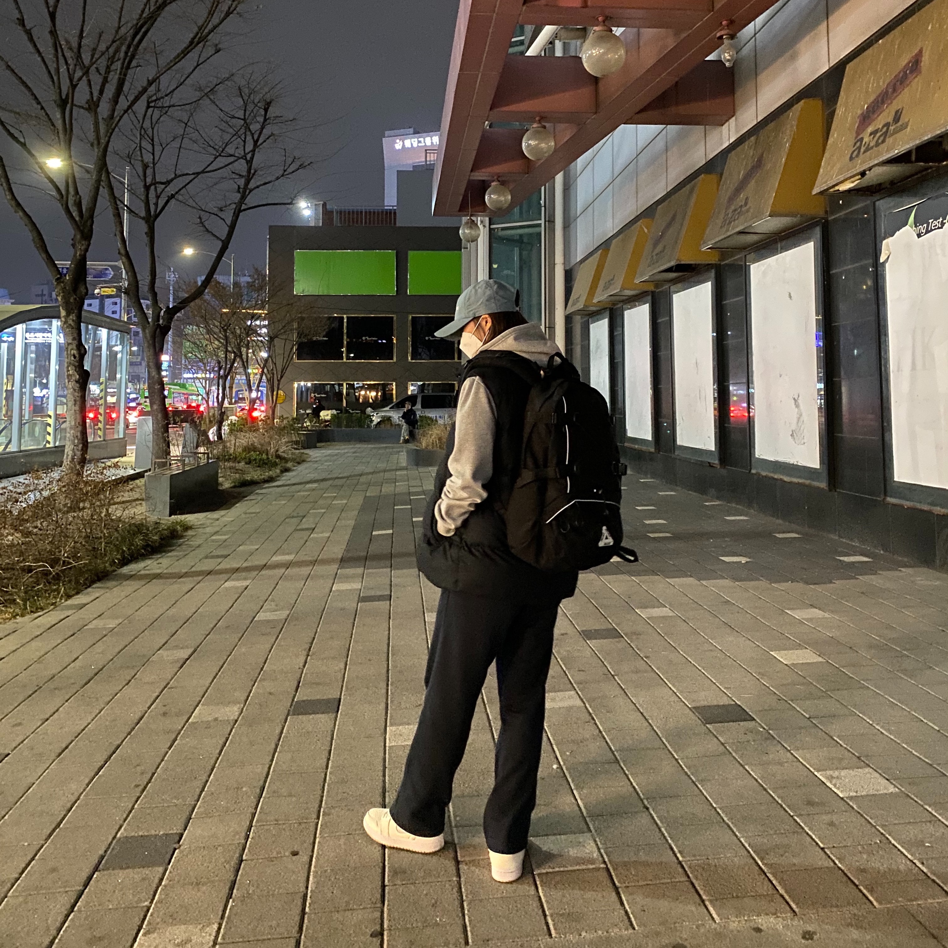 (W) Jordan 1 Zoom Air CMFT Sail, Palace Cordura Backpack Black - 21SS 착용 스타일 - 2