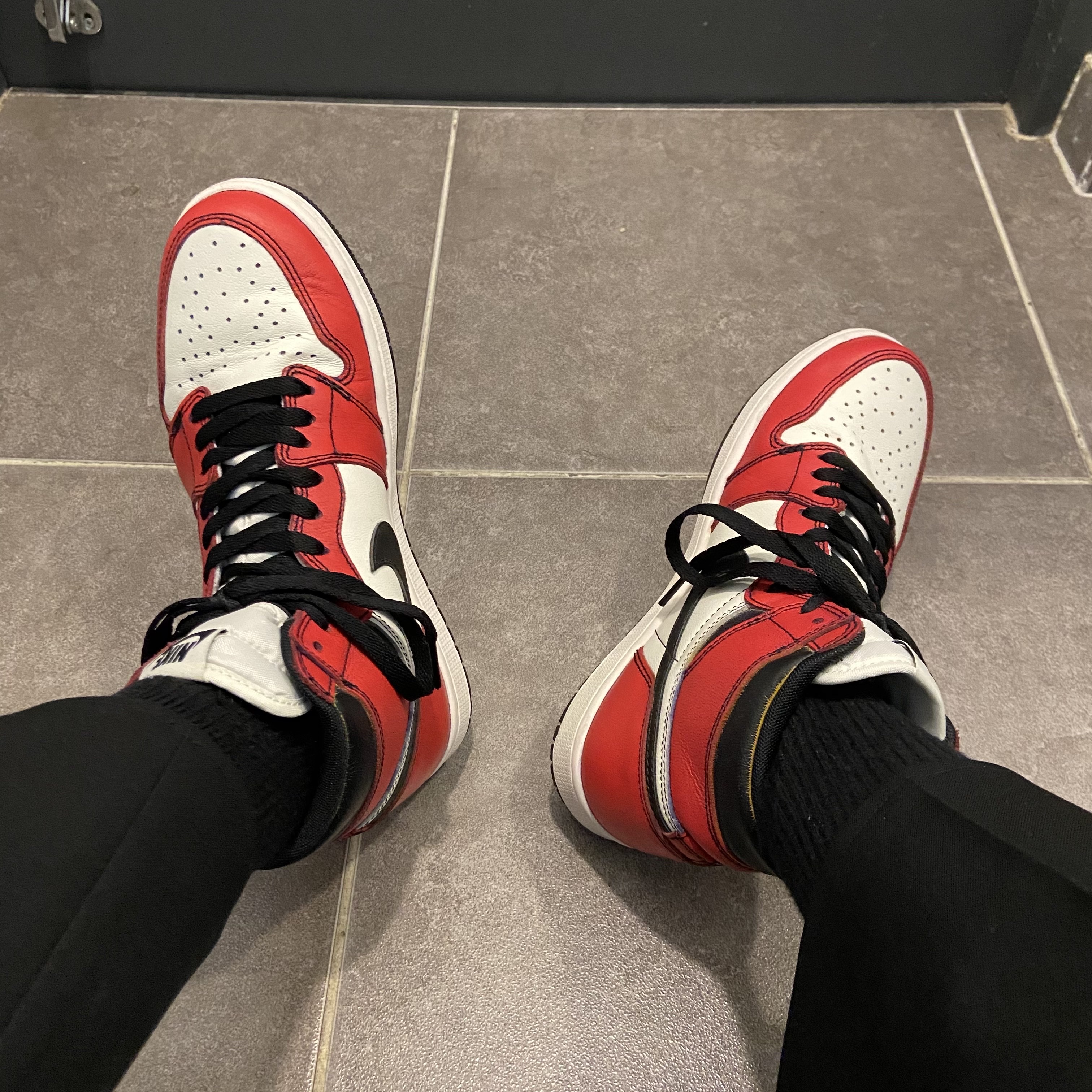Jordan 1 Retro High OG Defiant SB LA to Chicago 착용 스타일