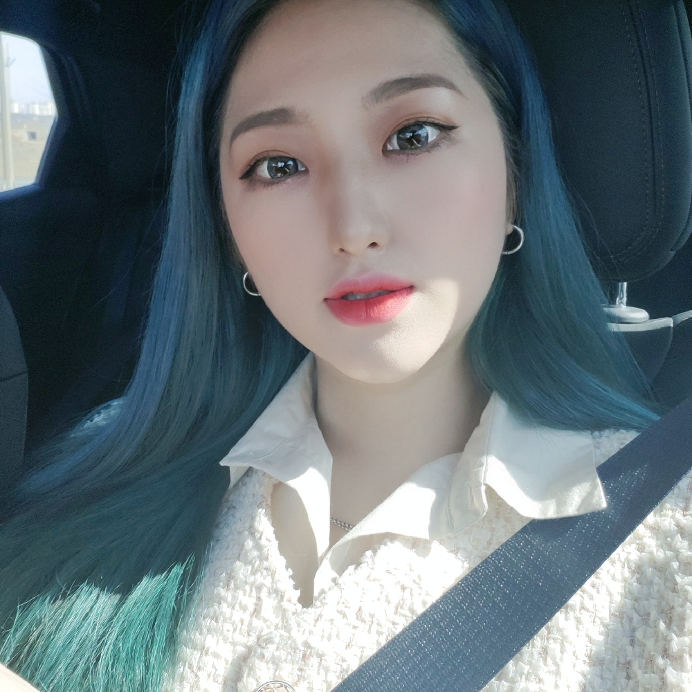 KREAM 프로필 이미지