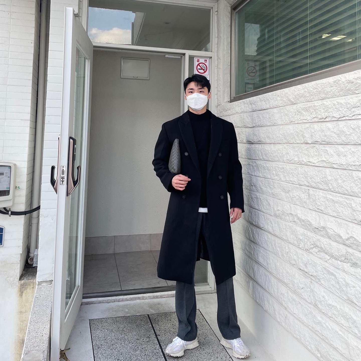 (W) New Balance 327 White Moonbeam 착용 스타일