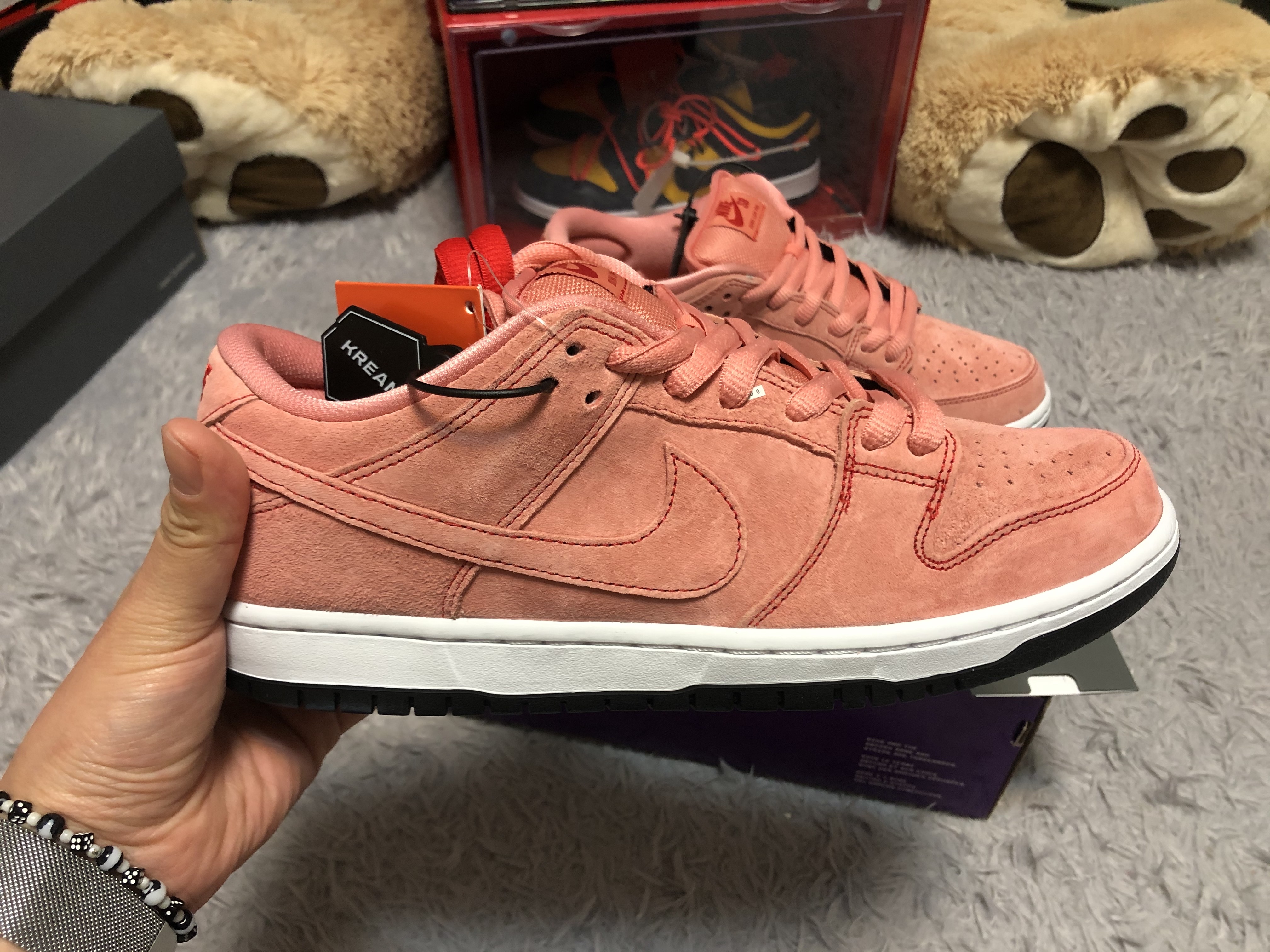 Nike SB Dunk Low Pro Pink Pig 착용 스타일 - 2