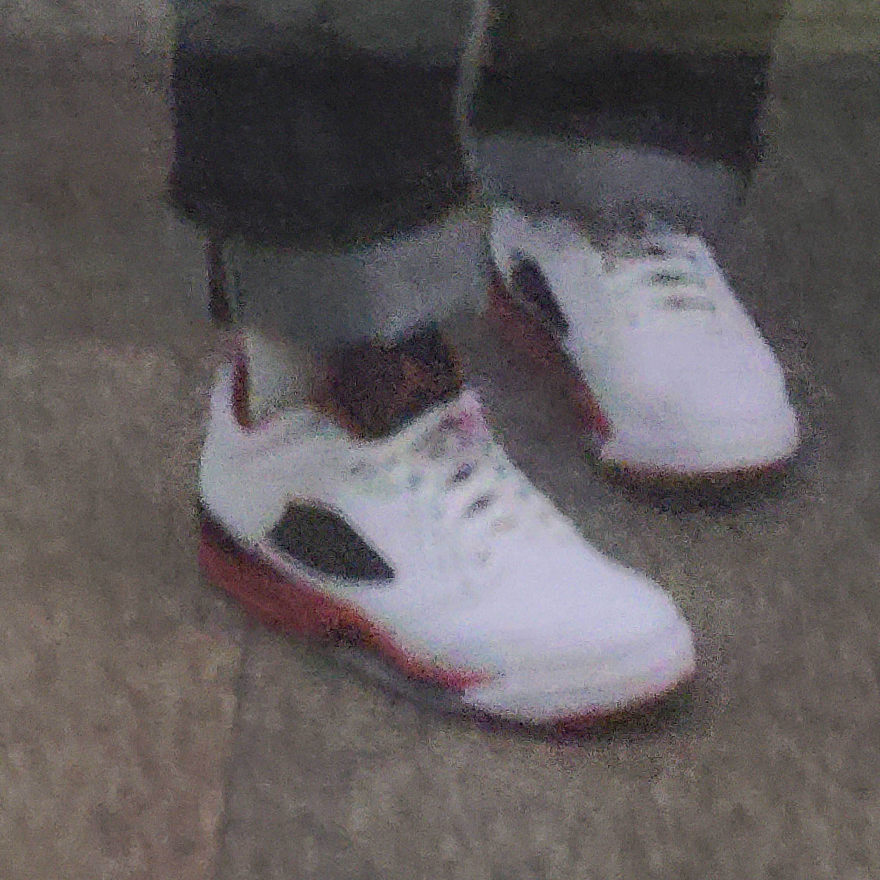 Jordan 5 Retro Low Fire Red 착용 스타일 - 1