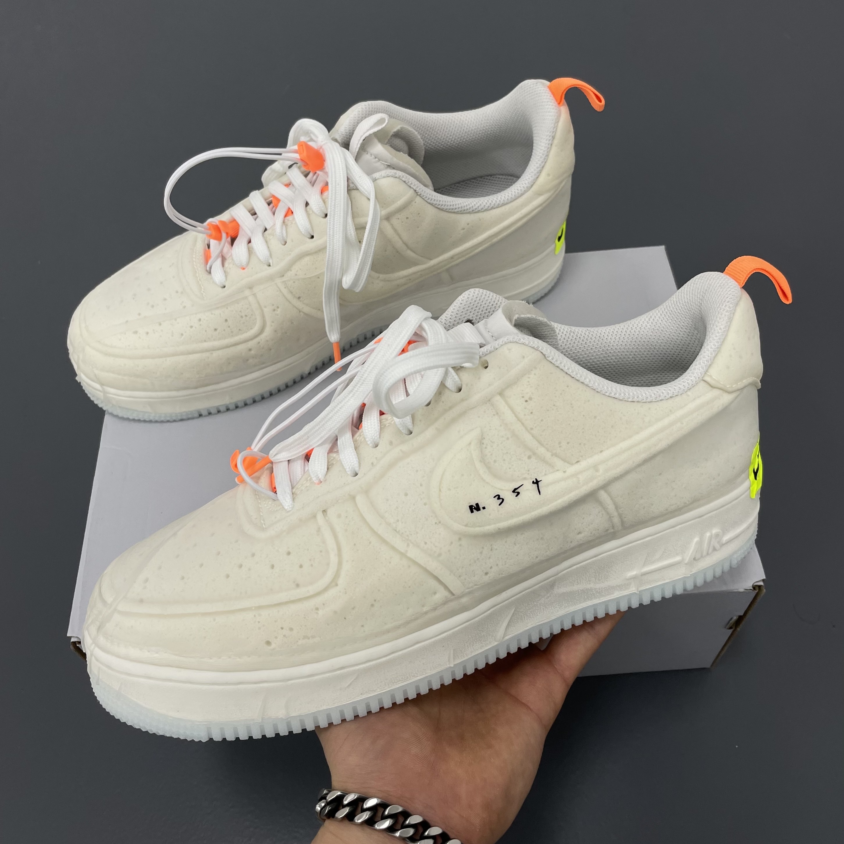 Nike Air Force 1 Experimental Sail 착용 스타일 - 3