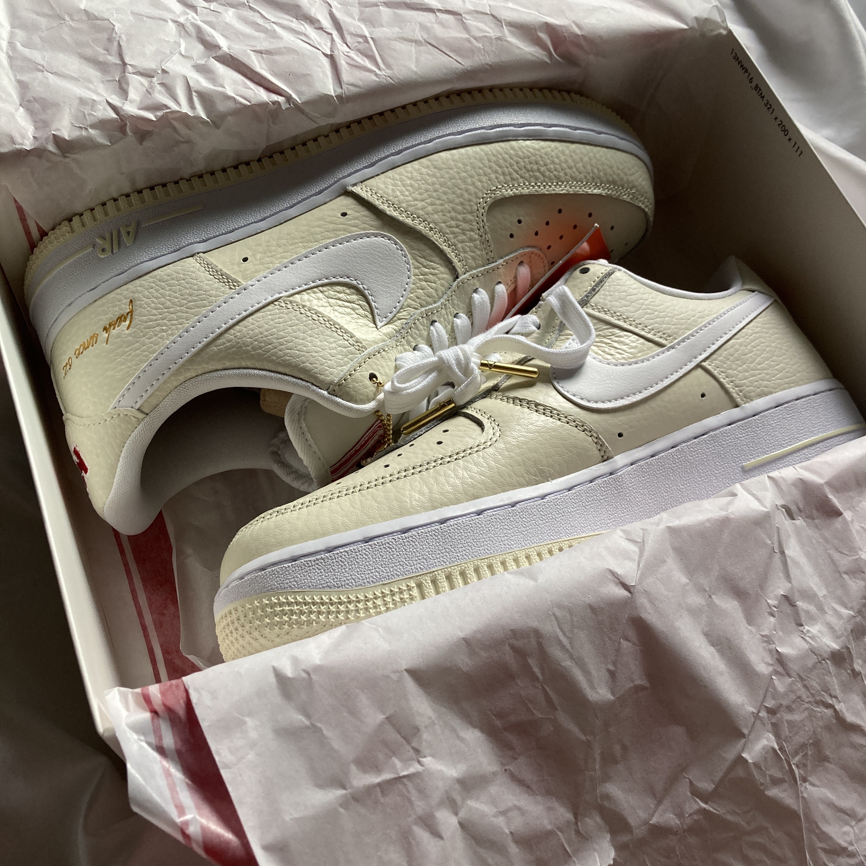Nike Air Force 1 '07 PRM Popcorn 착용 스타일 - 3