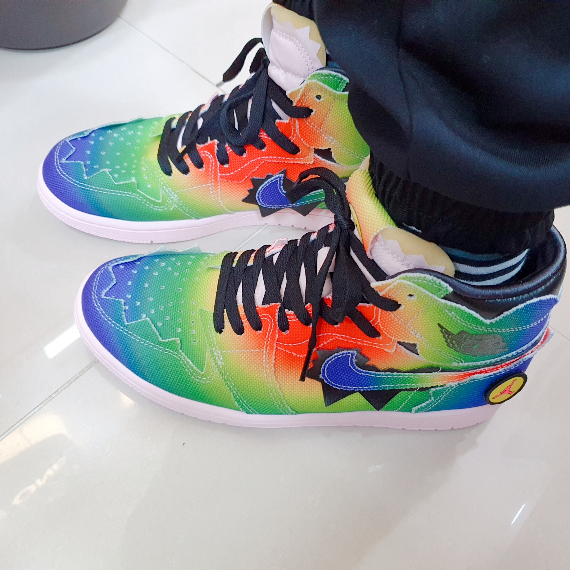 Jordan 1 x J Balvin Retro High OG 착용 스타일 - 5