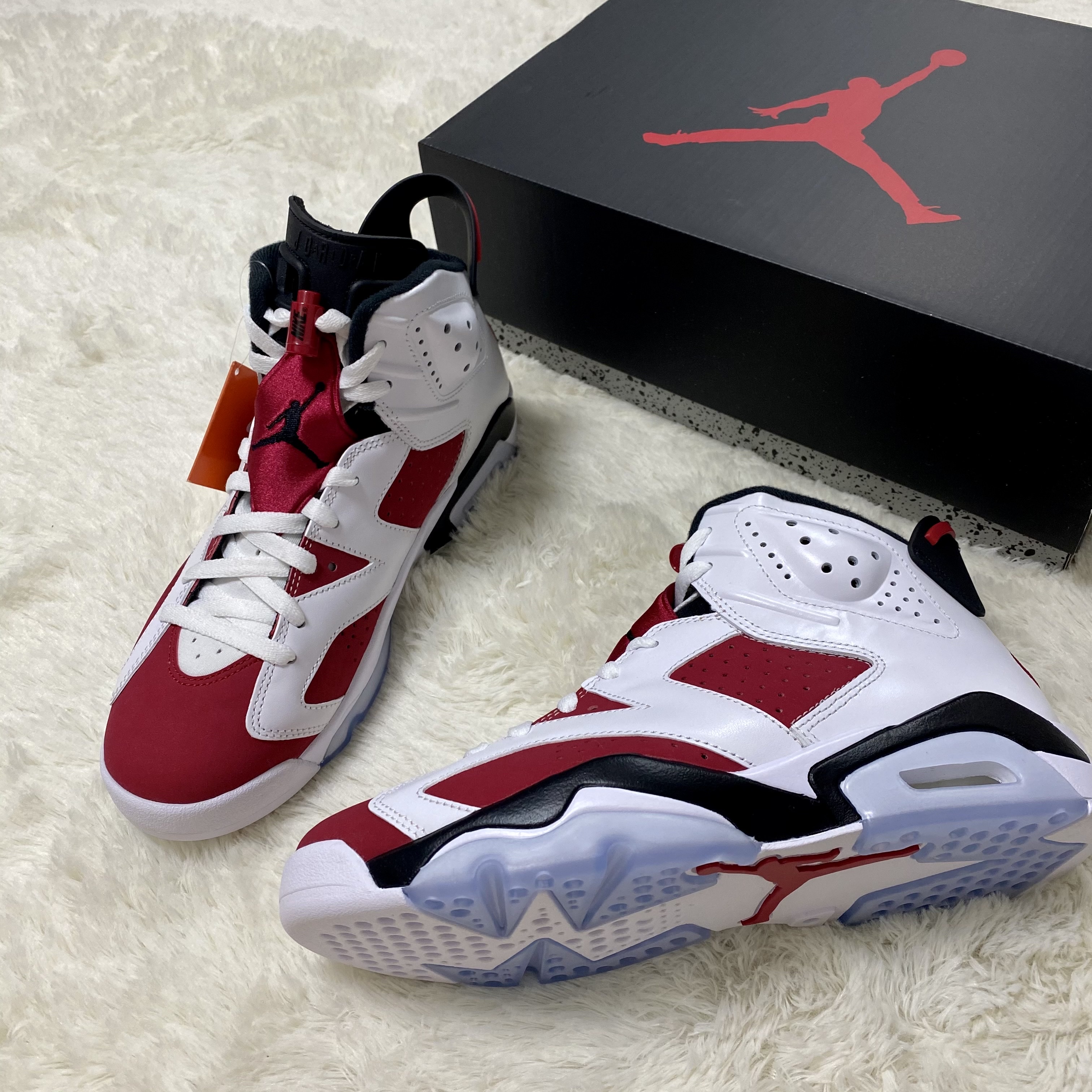 Jordan 6 Retro Carmine 2021 착용 스타일