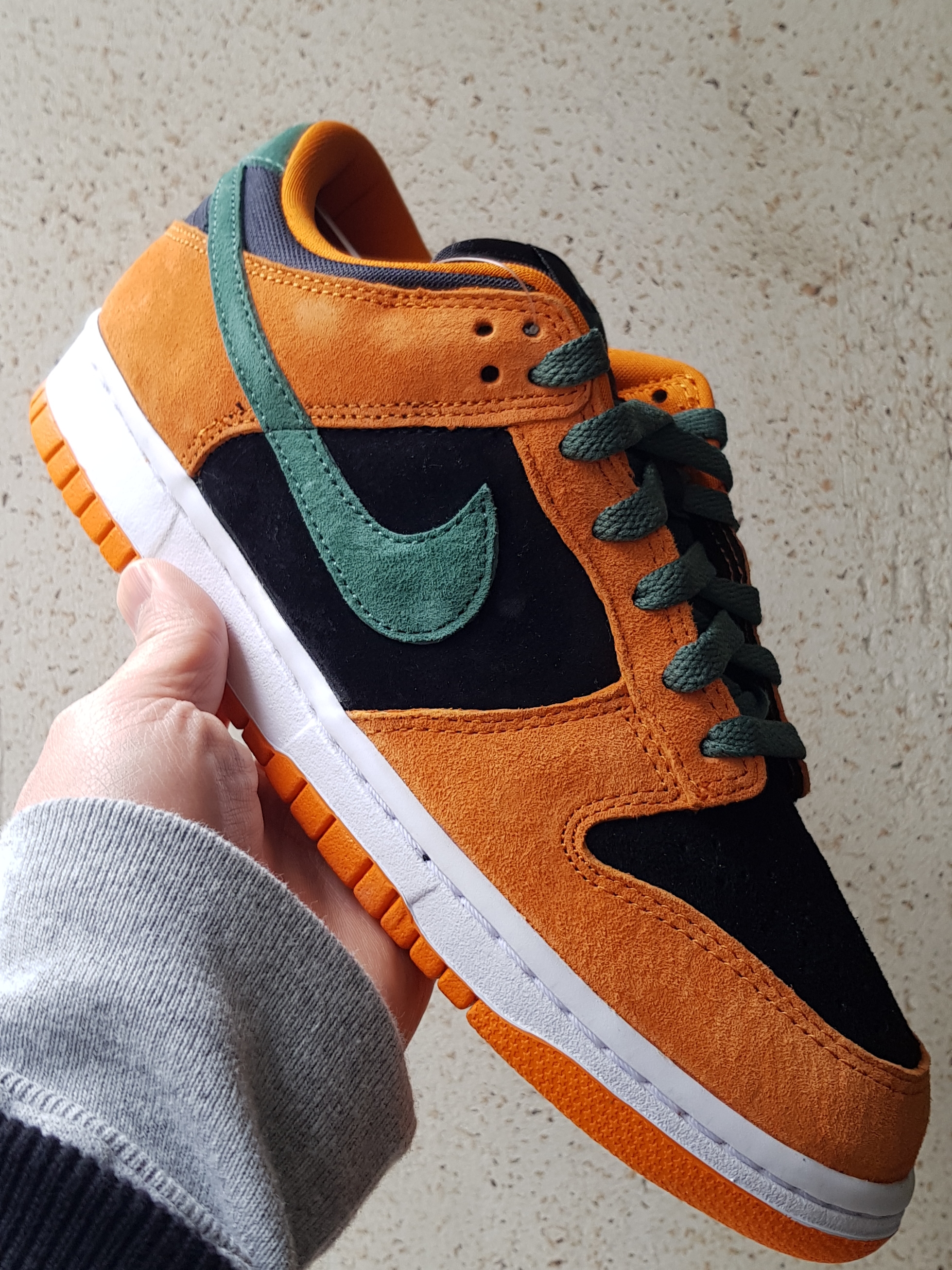 Nike Dunk Low SP Ceramic 착용 스타일 - 3
