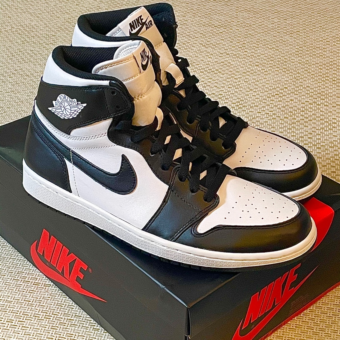 Jordan 1 Retro High OG Black White 2014 착용 스타일