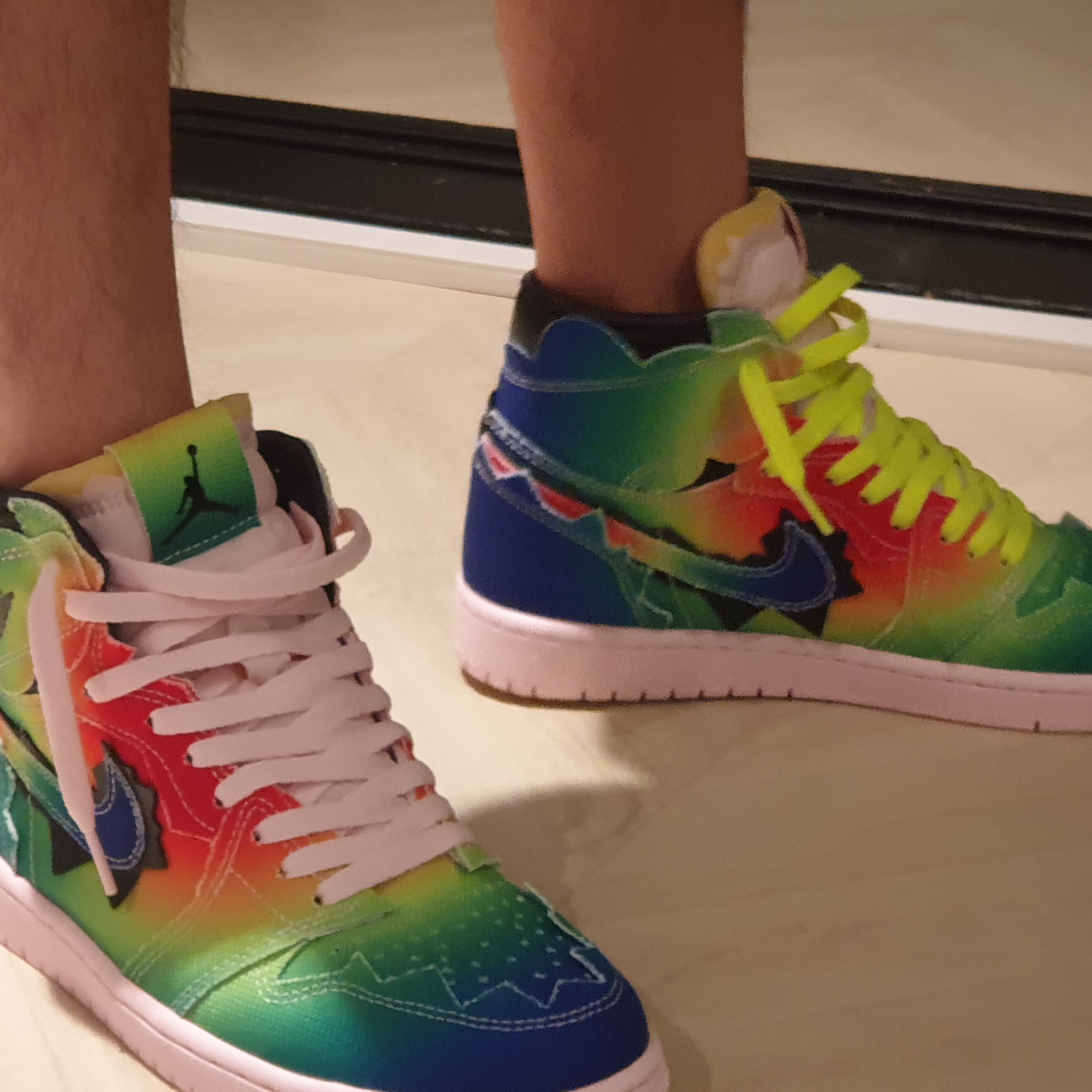 Jordan 1 x J Balvin Retro High OG 착용 스타일 - 2