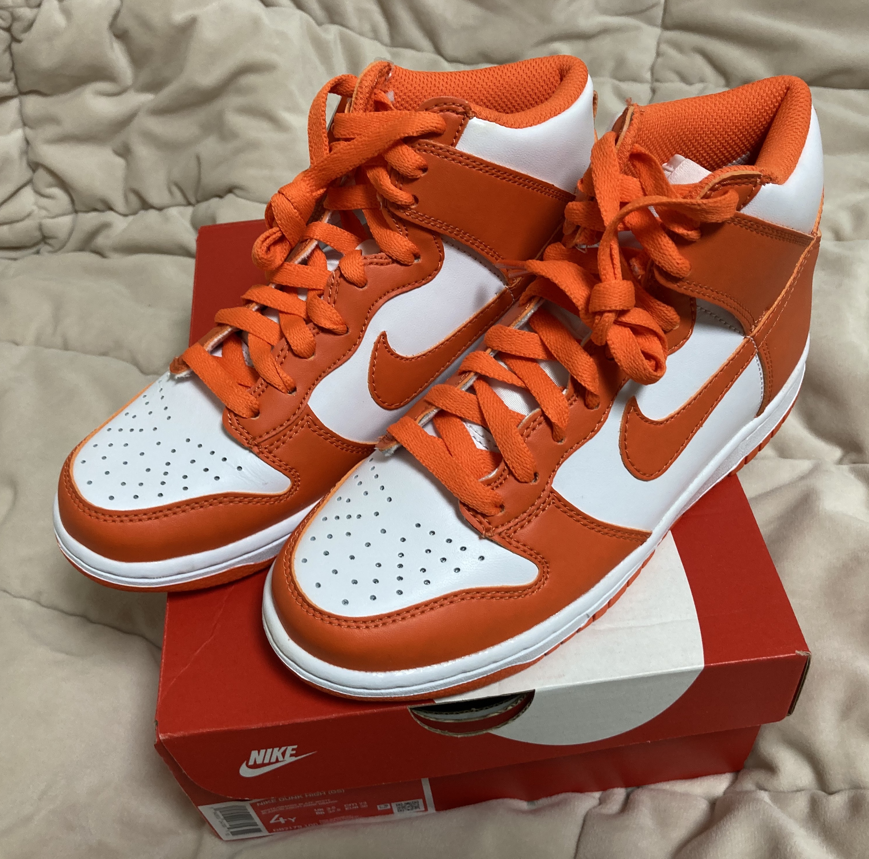 (GS) Nike Dunk High Orange Blaze 착용 스타일