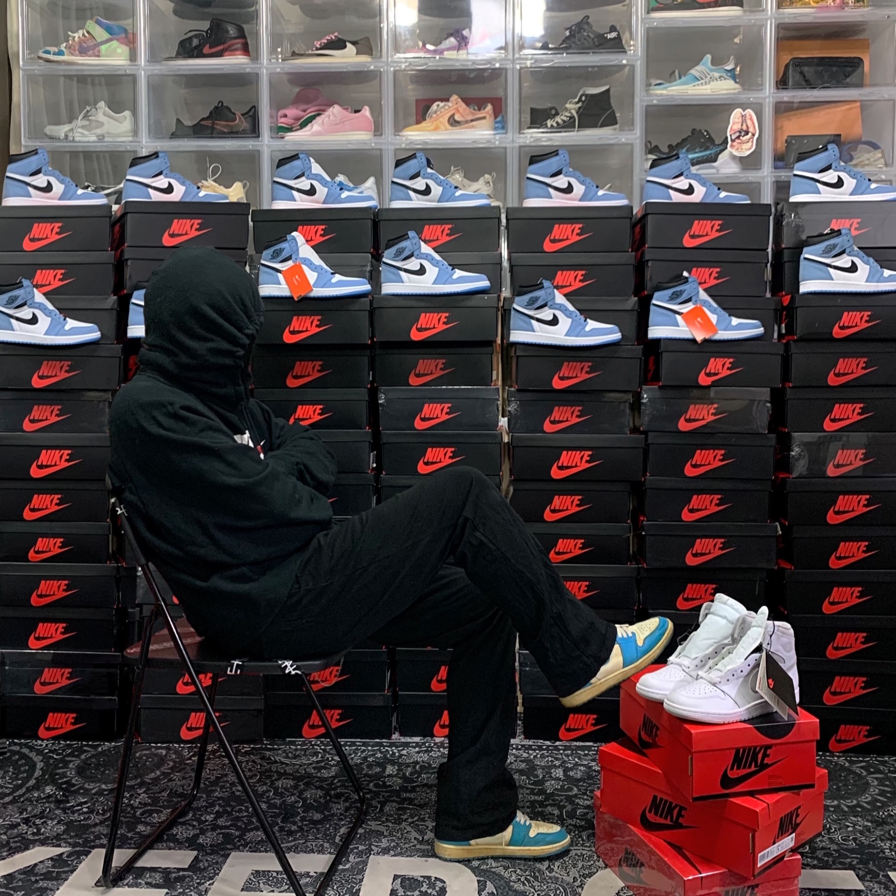 Jordan 1 Retro High OG University Blue 착용 스타일