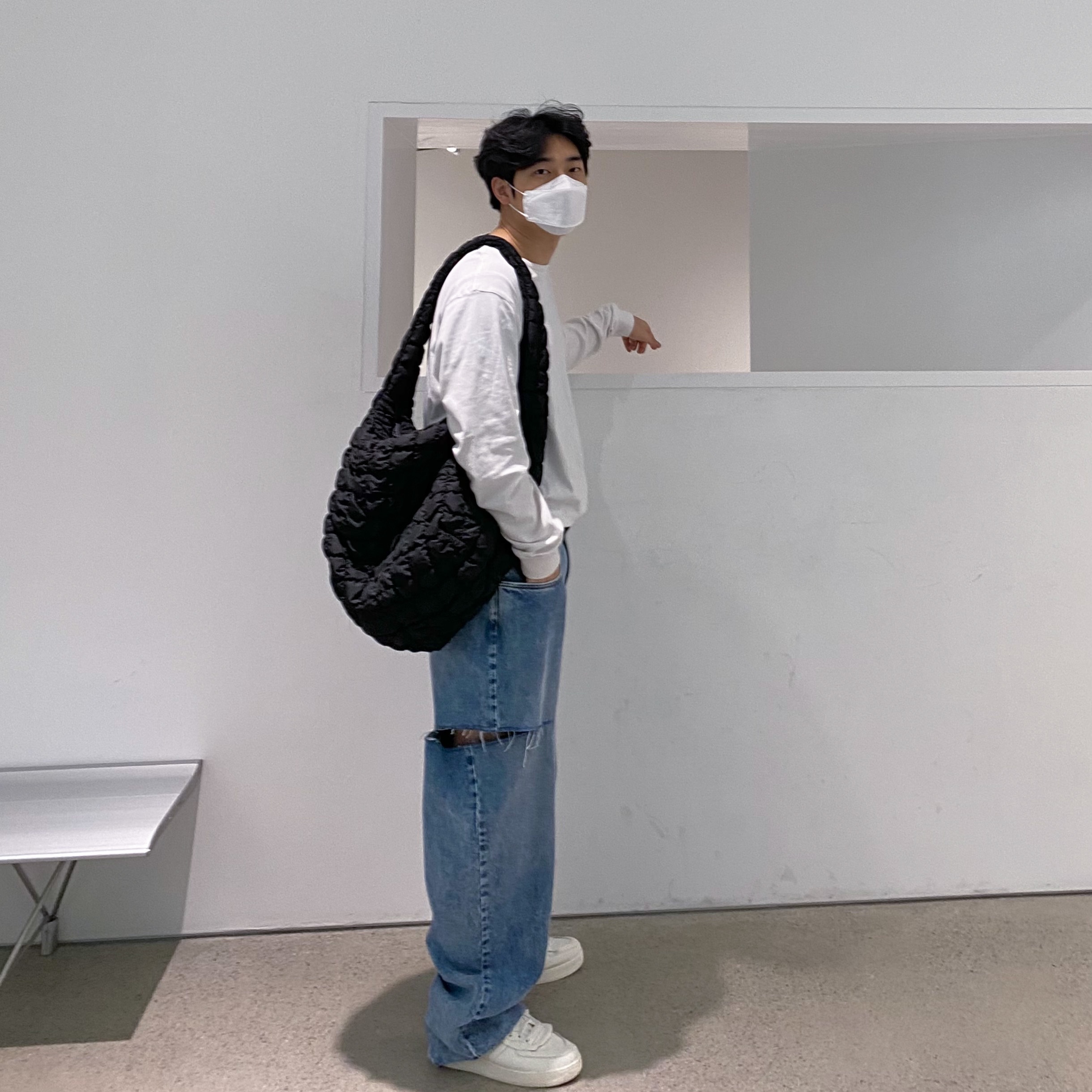 Nike x Comme des Garcons Homme Plus Air Force Mid White 착용 스타일