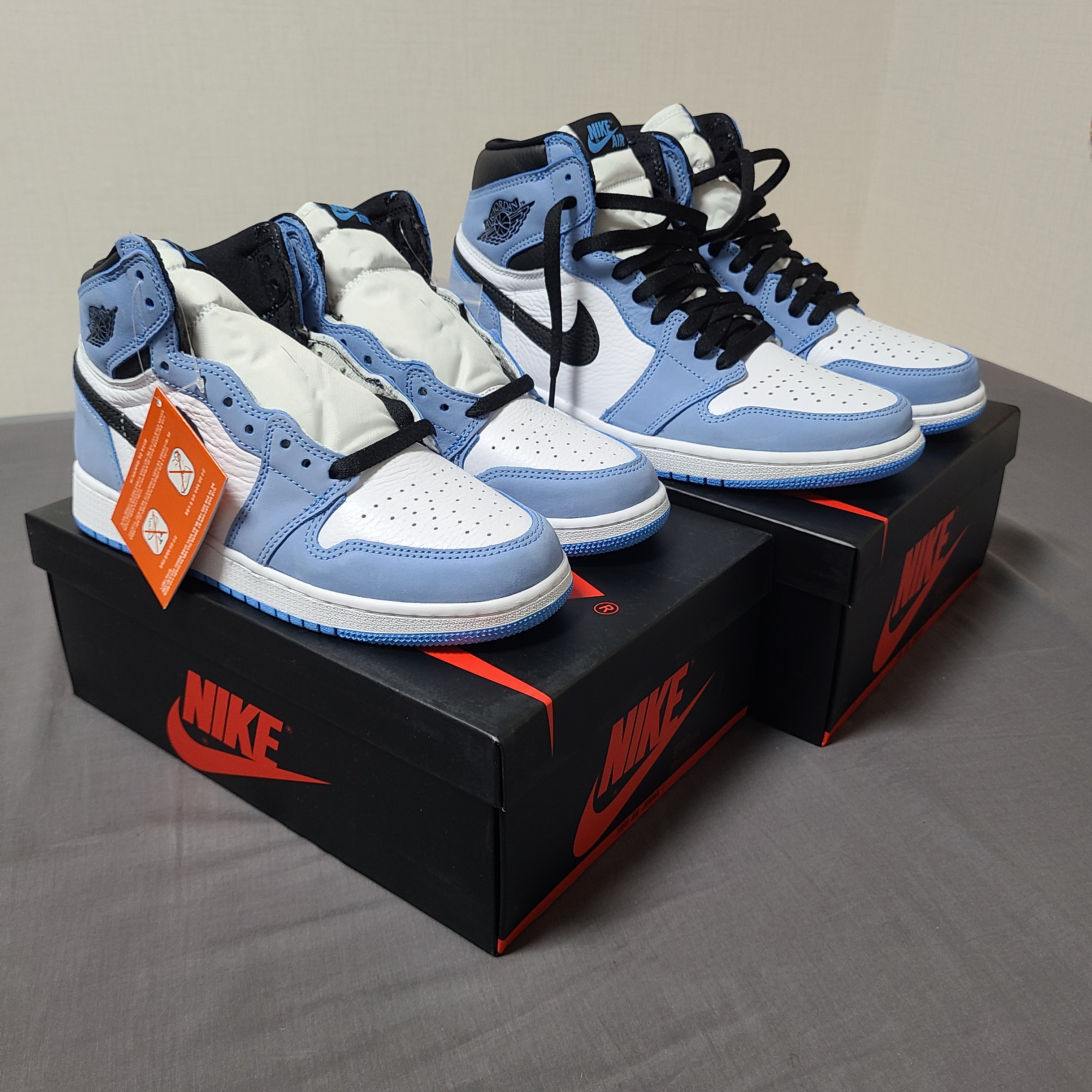 Jordan 1 Retro High OG University Blue, (GS) Jordan 1 Retro High OG University Blue 착용 스타일 - 2