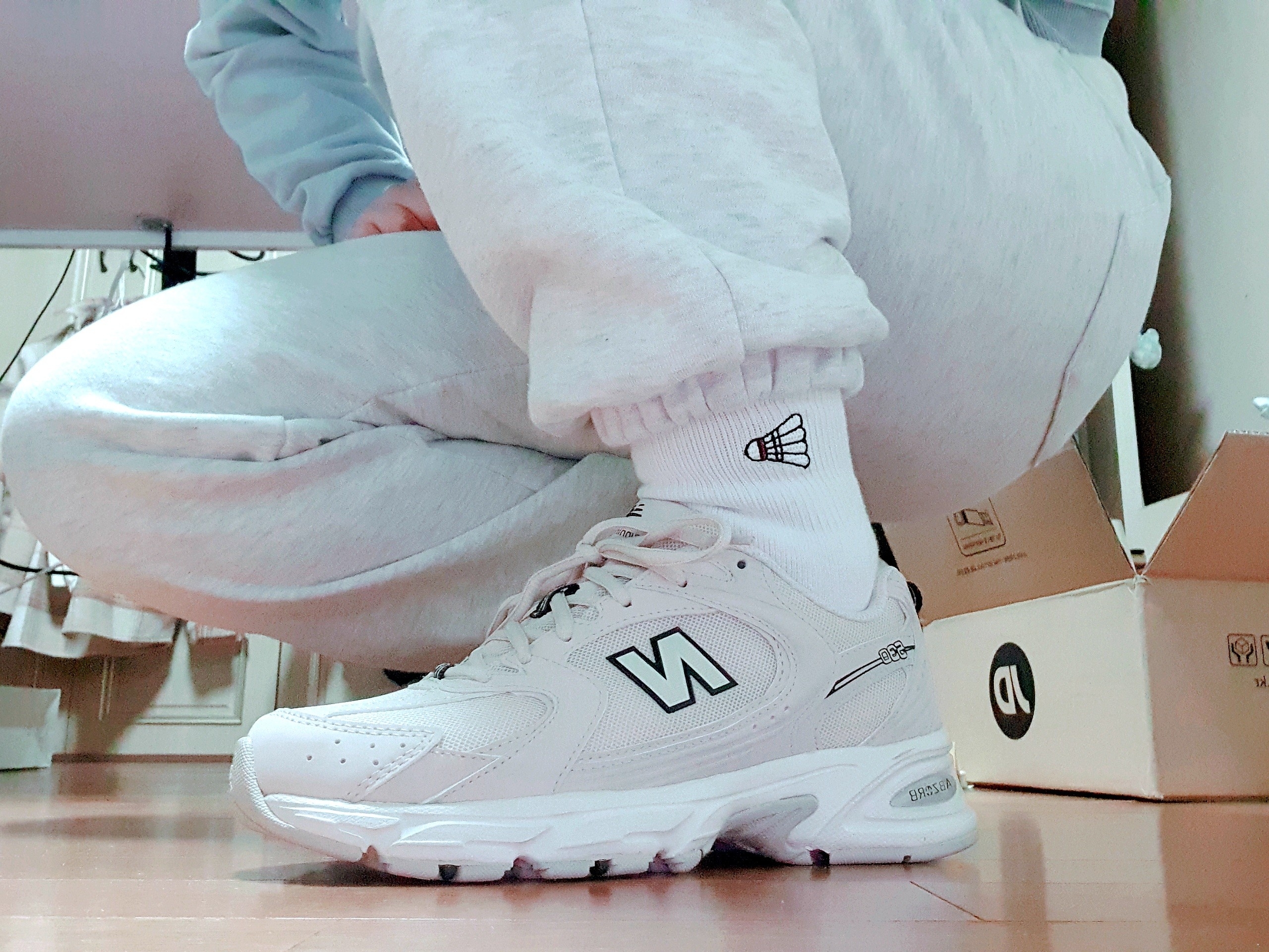 New Balance 530 Ivory 착용 스타일 - 3