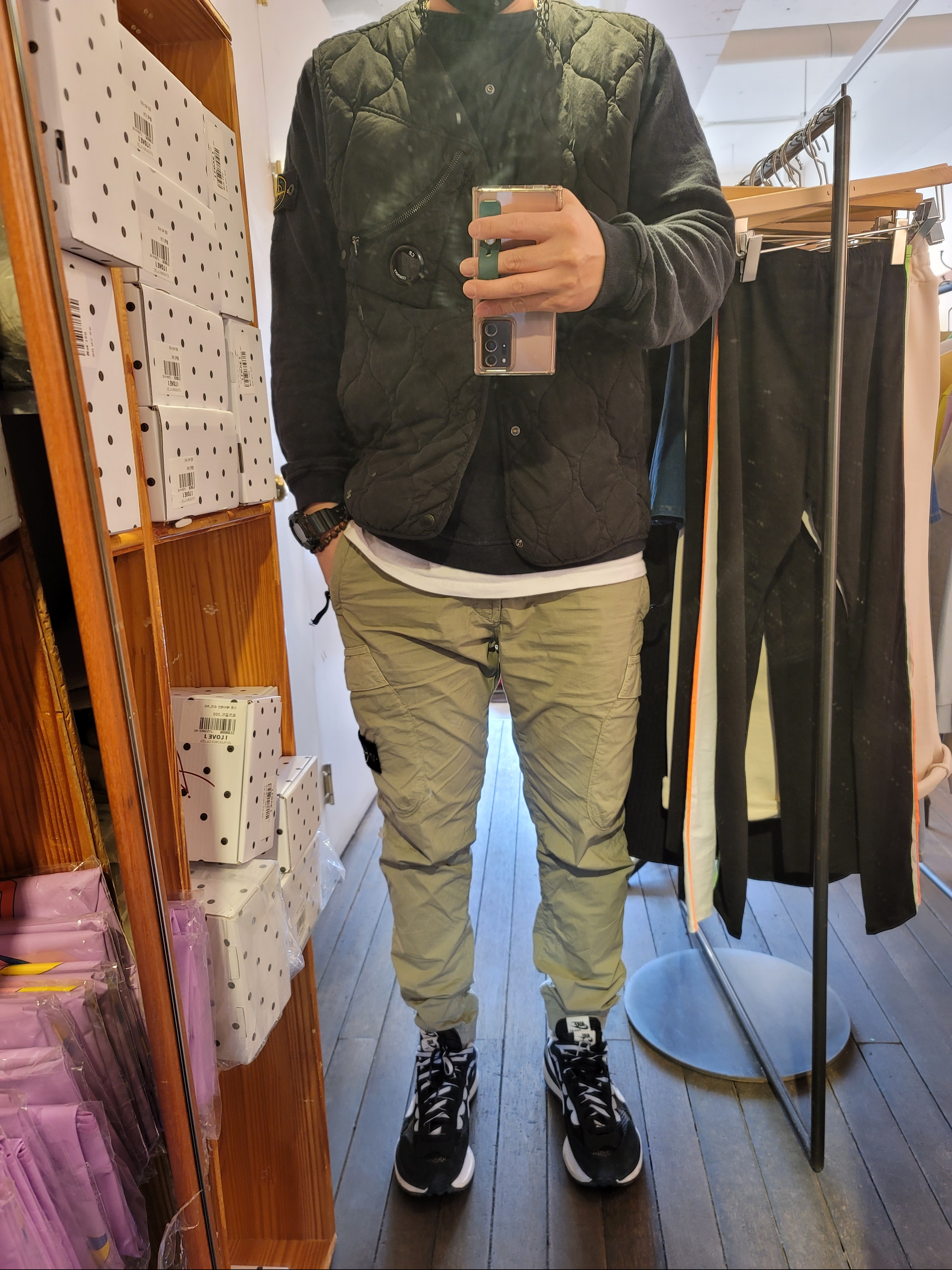 Jordan 1 Retro High OG Black Mocha, Y-3 Pureboost ZG Knit Core Black 착용 스타일 - 3
