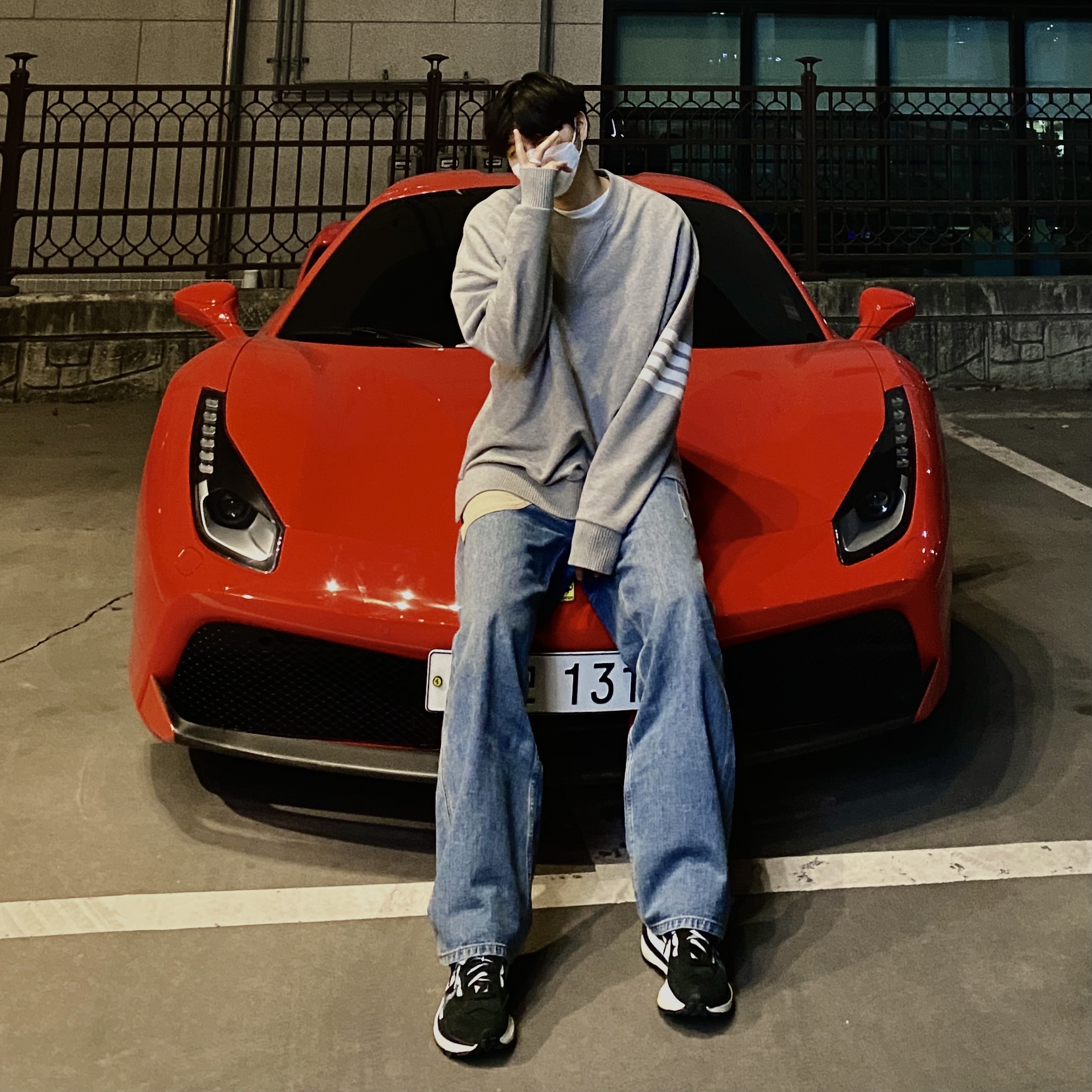 Nike x Sacai VaporWaffle Black White 착용 스타일