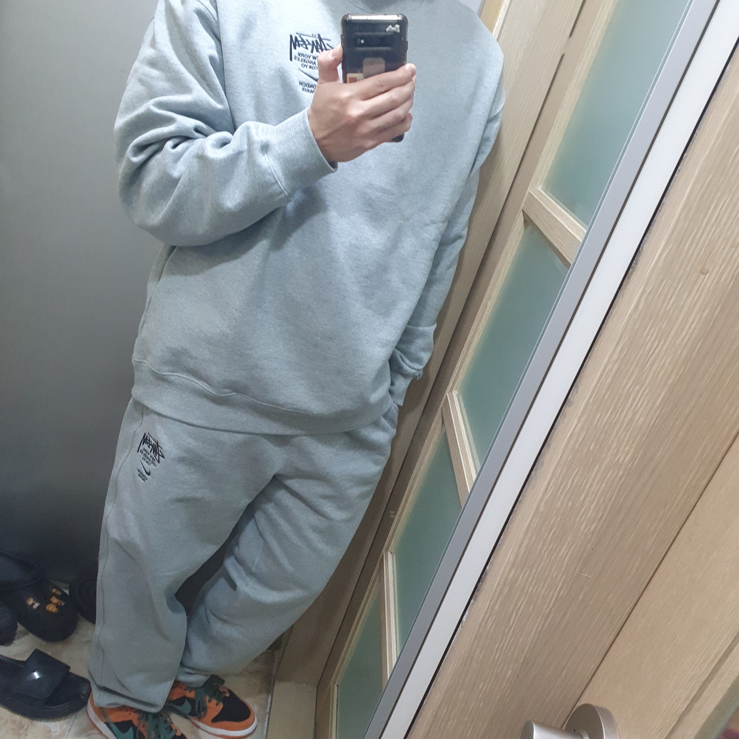 Nike x Stussy NRG ZR Fleece Crewneck Heather Grey - US/EU, Nike x Stussy NRG ZR Fleece Pants Heather Grey - US/EU 착용 스타일