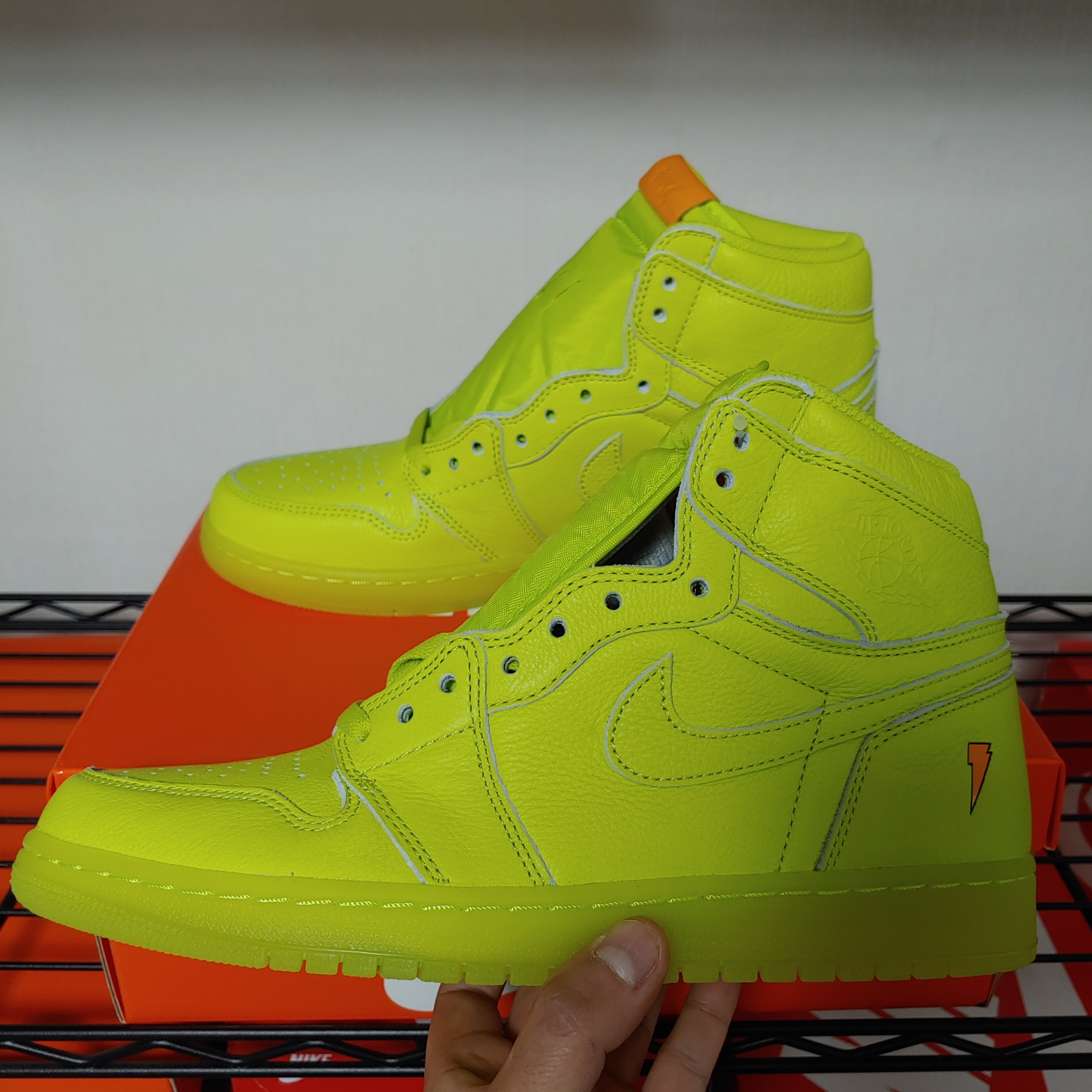 Jordan 1 Retro High Gatorade Cyber, Jordan 1 Retro High Gatorade Orange Peel 착용 스타일 - 2