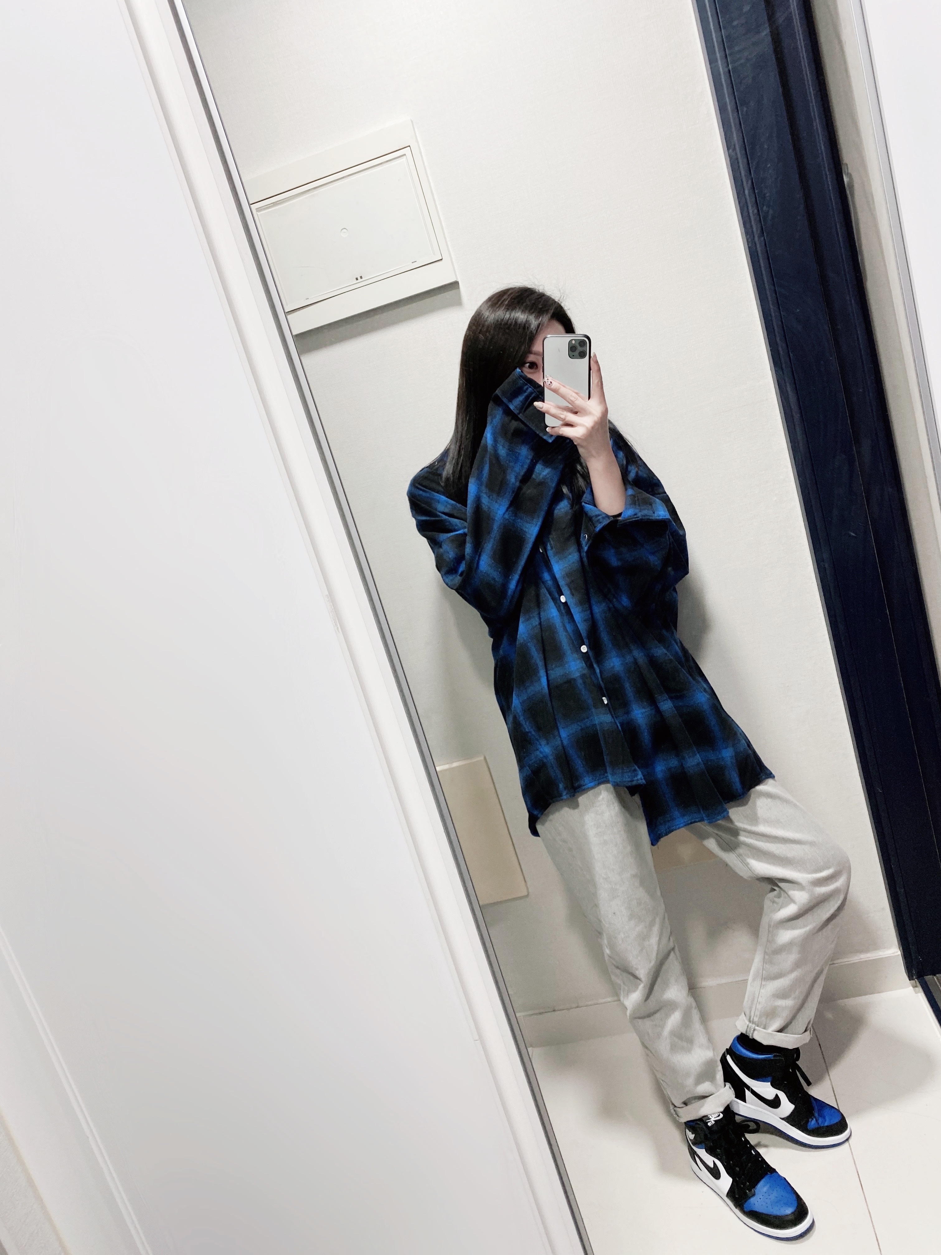 Jordan 1 Retro High OG Royal Toe, (GS) Jordan 1 Retro High OG Royal Toe 착용 스타일