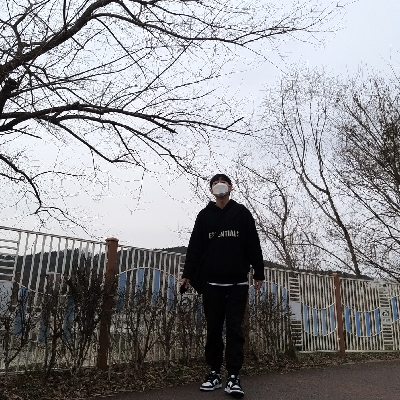 Nike Dunk Low Retro Black, Essentials Knit Hoodie Black - 20FW 착용 스타일