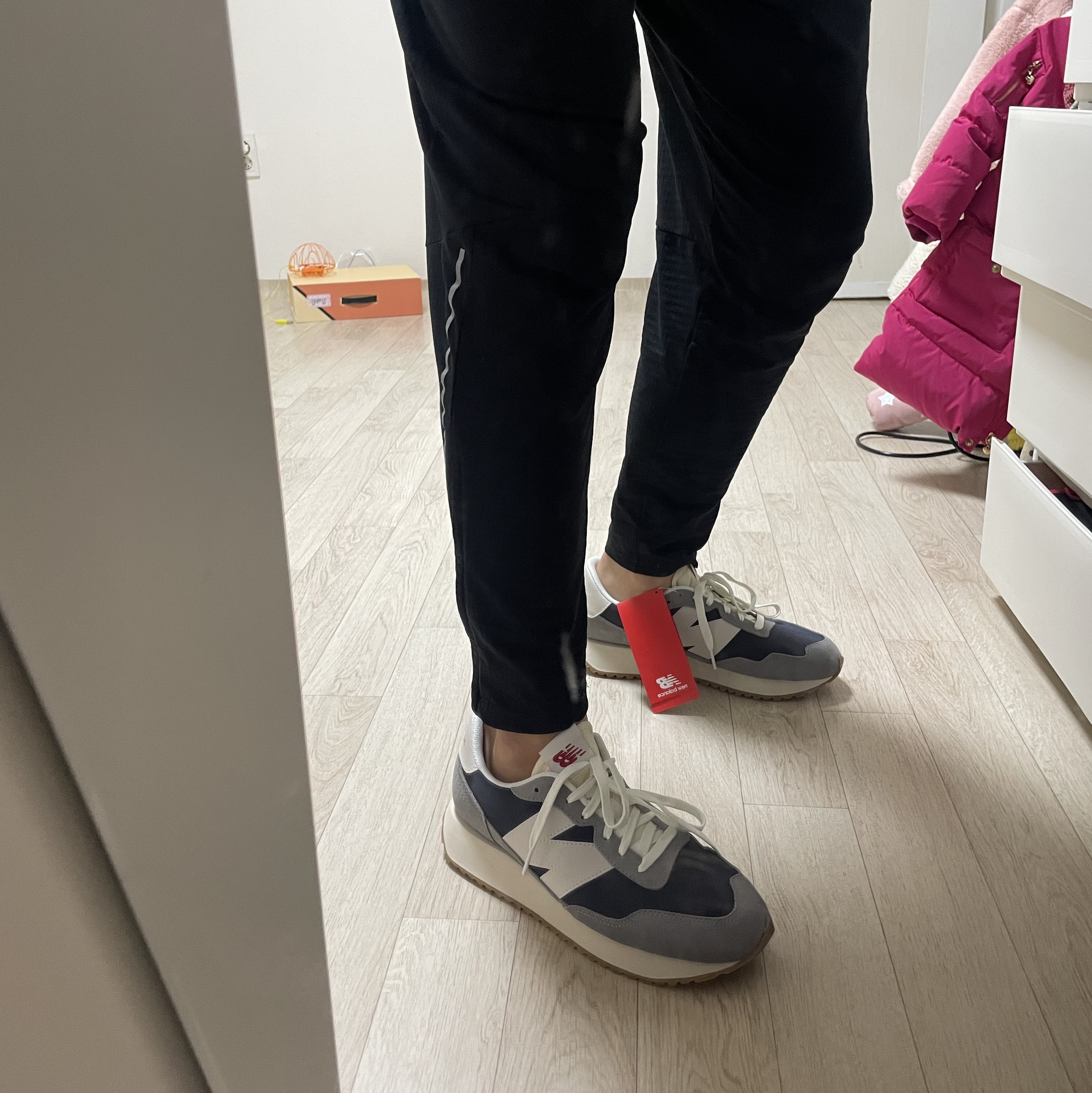 New Balance 237 Marblehead 착용 스타일 - 4