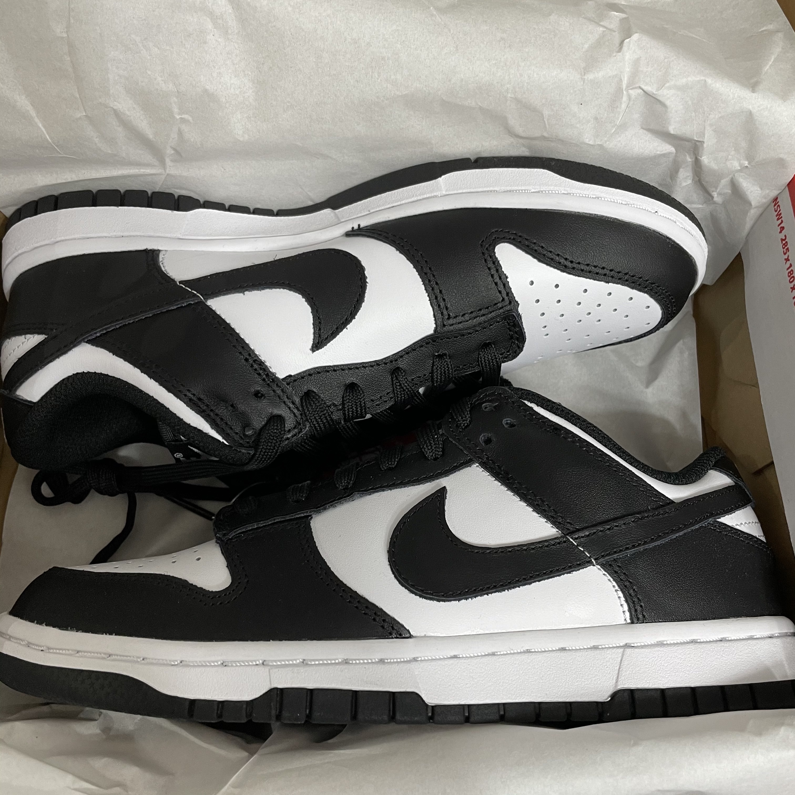 Nike Dunk Low Retro Black 착용 스타일
