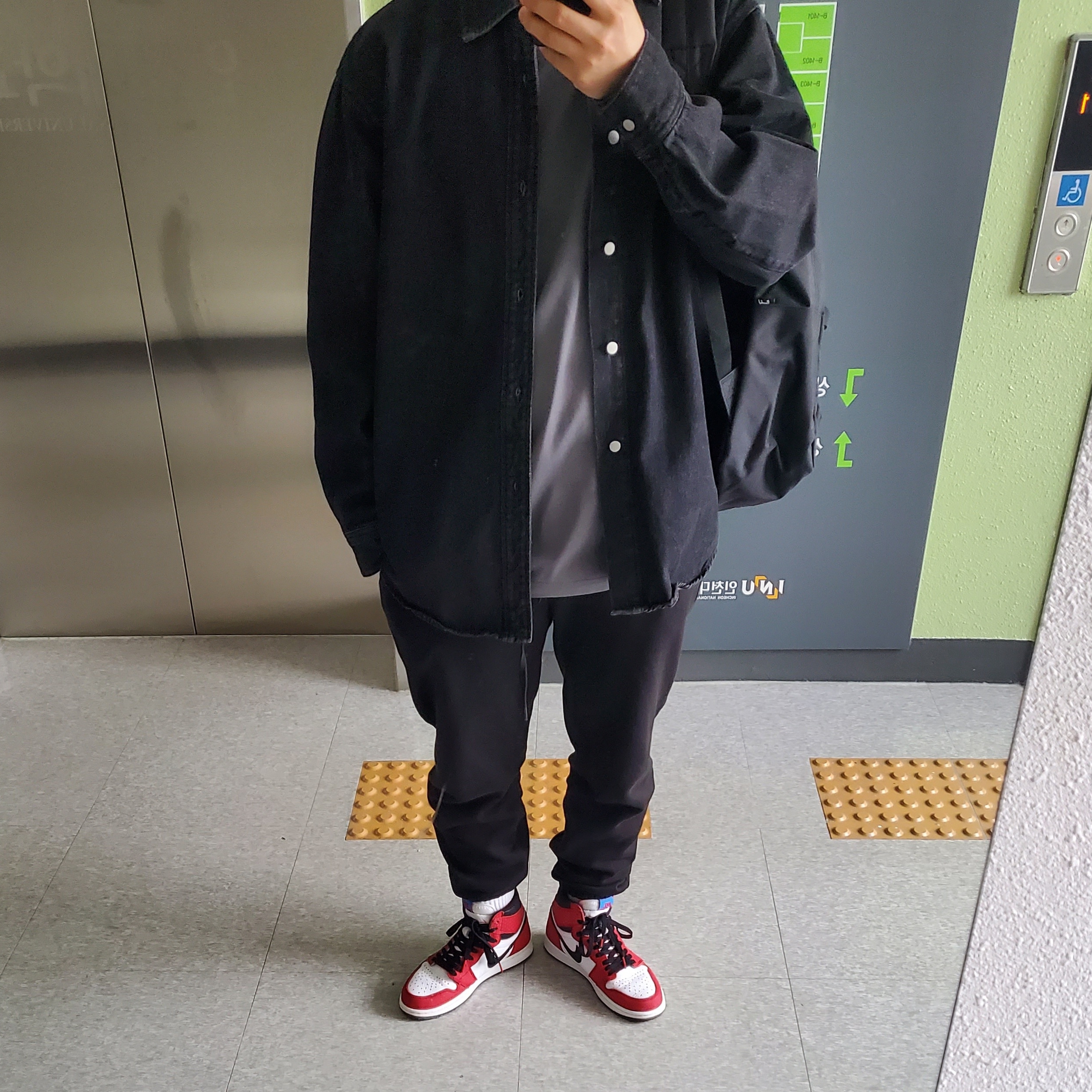 Jordan 1 Retro High Spider-Man Origin Story 착용 스타일