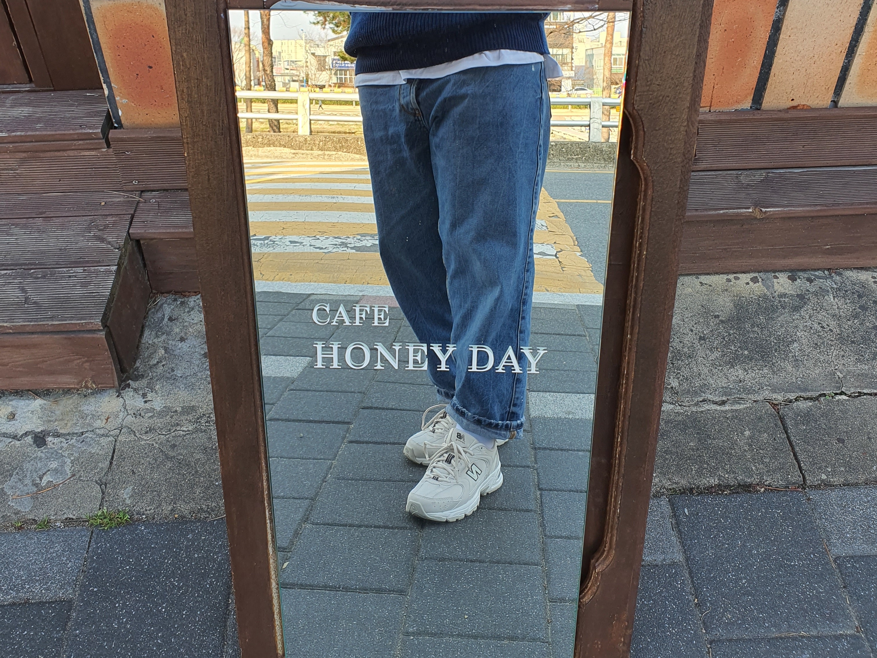 New Balance 530 Ivory 착용 스타일 - 2