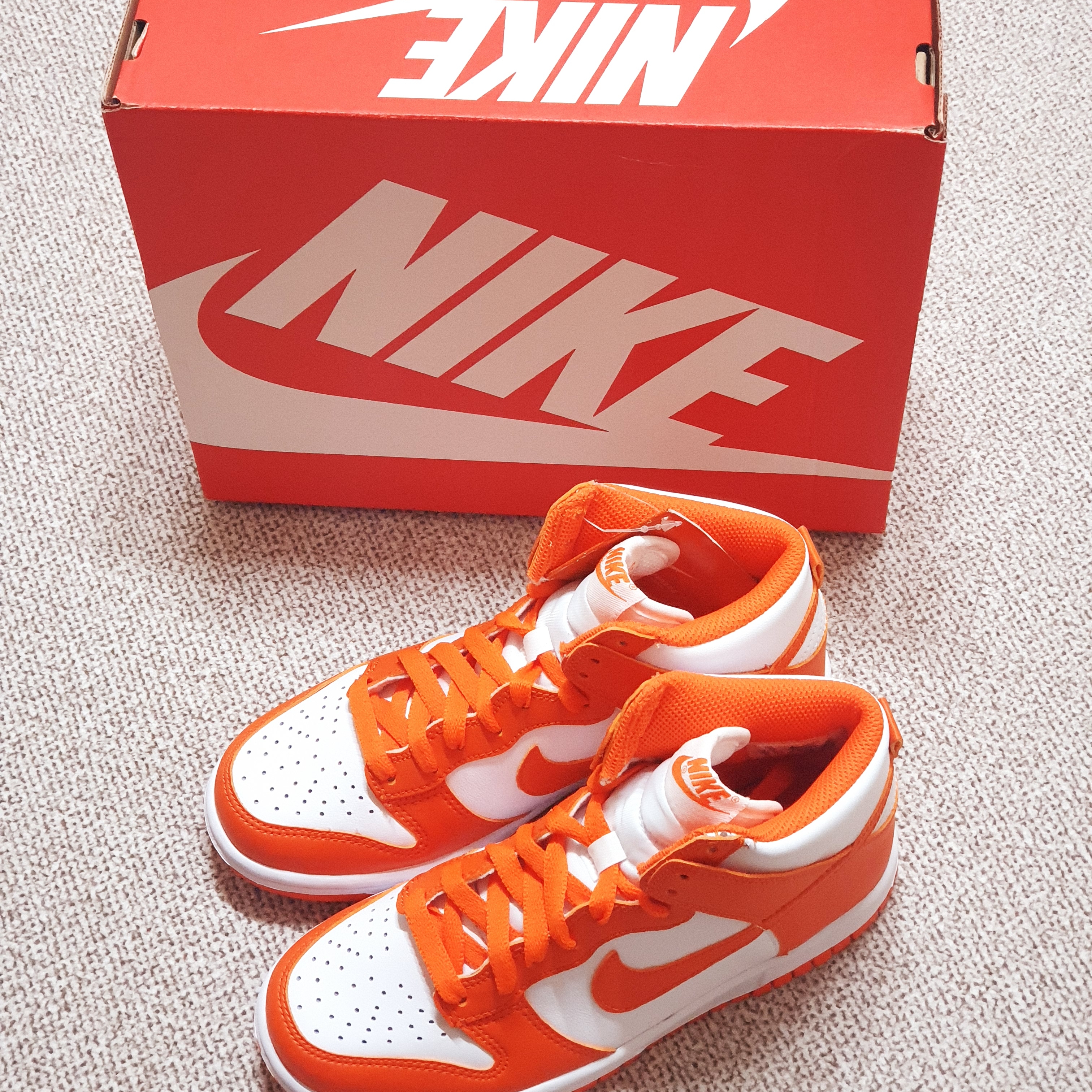 (GS) Nike Dunk High Orange Blaze 착용 스타일