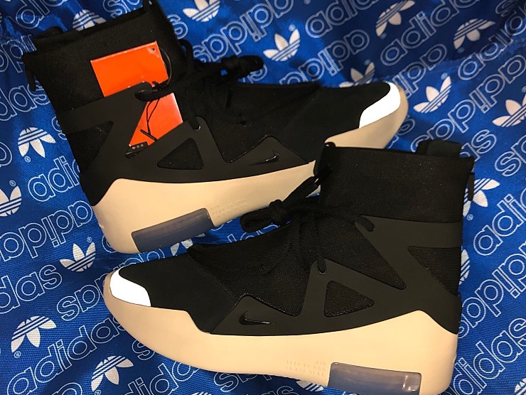 Nike x Fear of God Air Fear of God 1 Light Bone, Nike x Fear of God Air Fear of God SA Black 착용 스타일 - 4