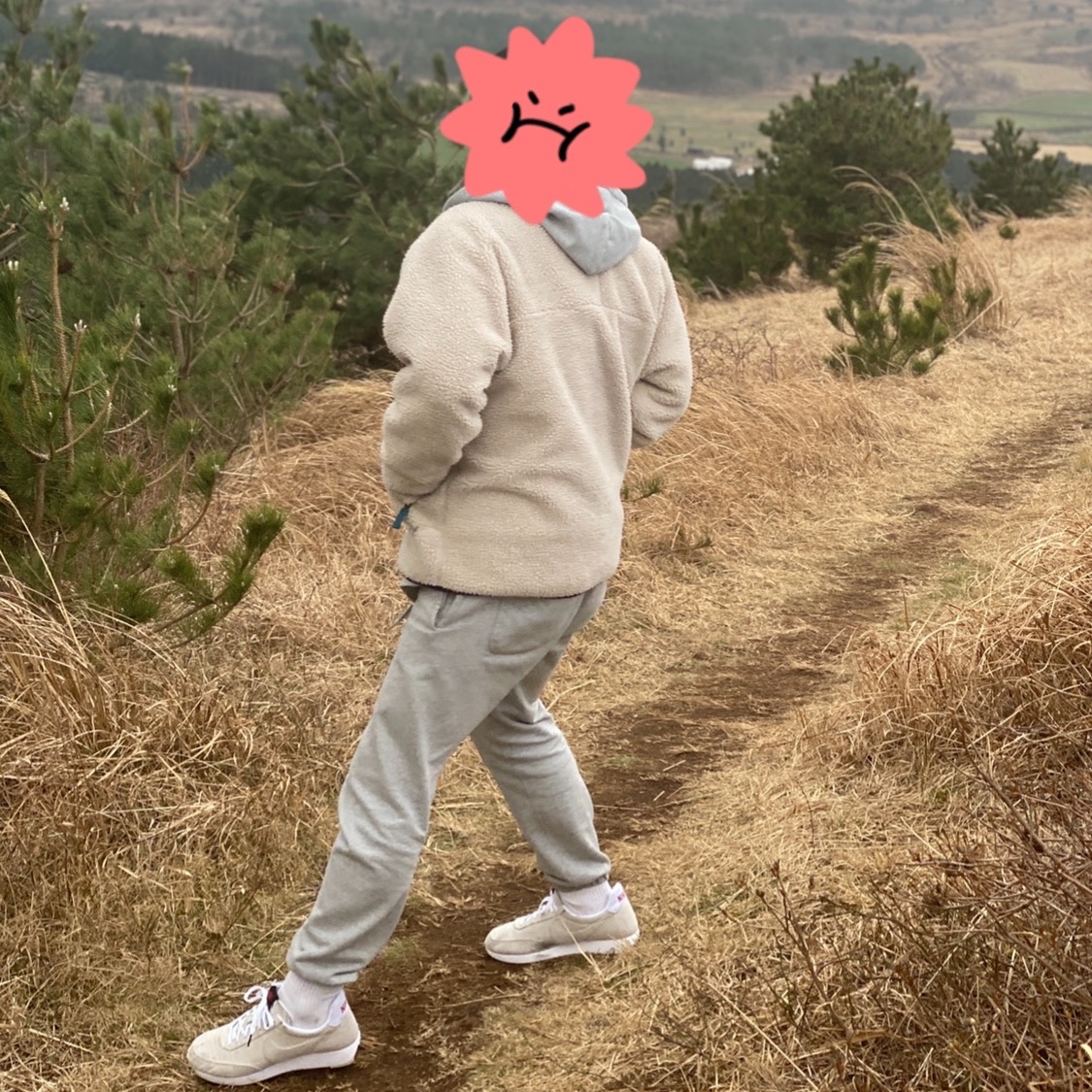 Nike x Stranger Things Air Tailwind 79 Sail Upside Down Pack 착용 스타일