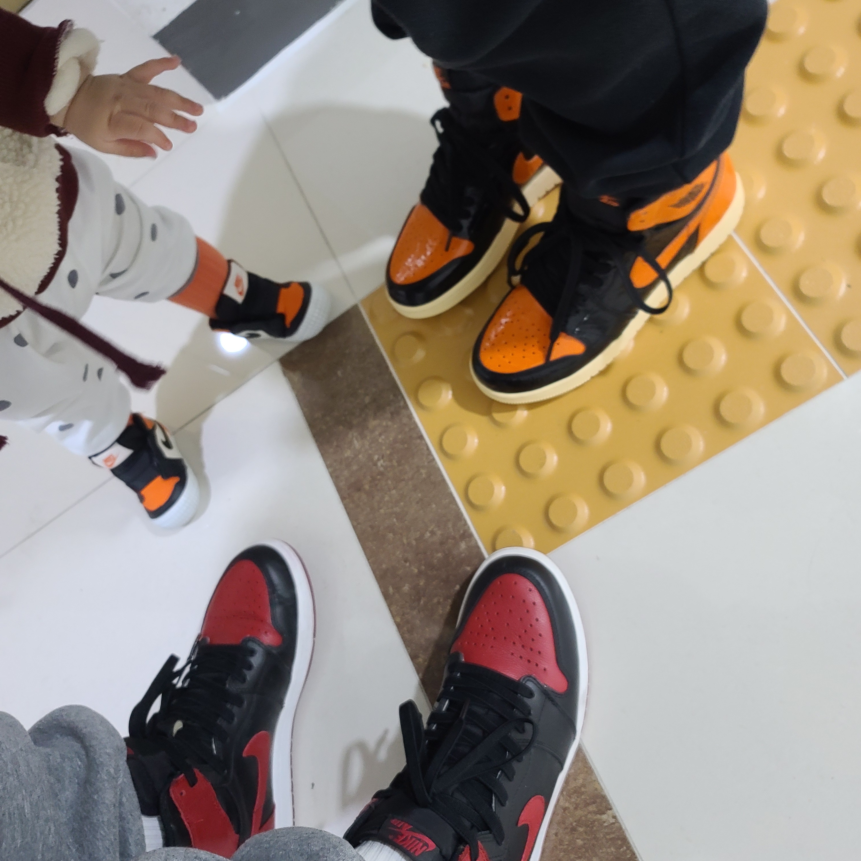 Jordan 1 Retro High OG Bred Banned 2016, Jordan 1 Retro High Shattered Backboard 3.0 착용 스타일