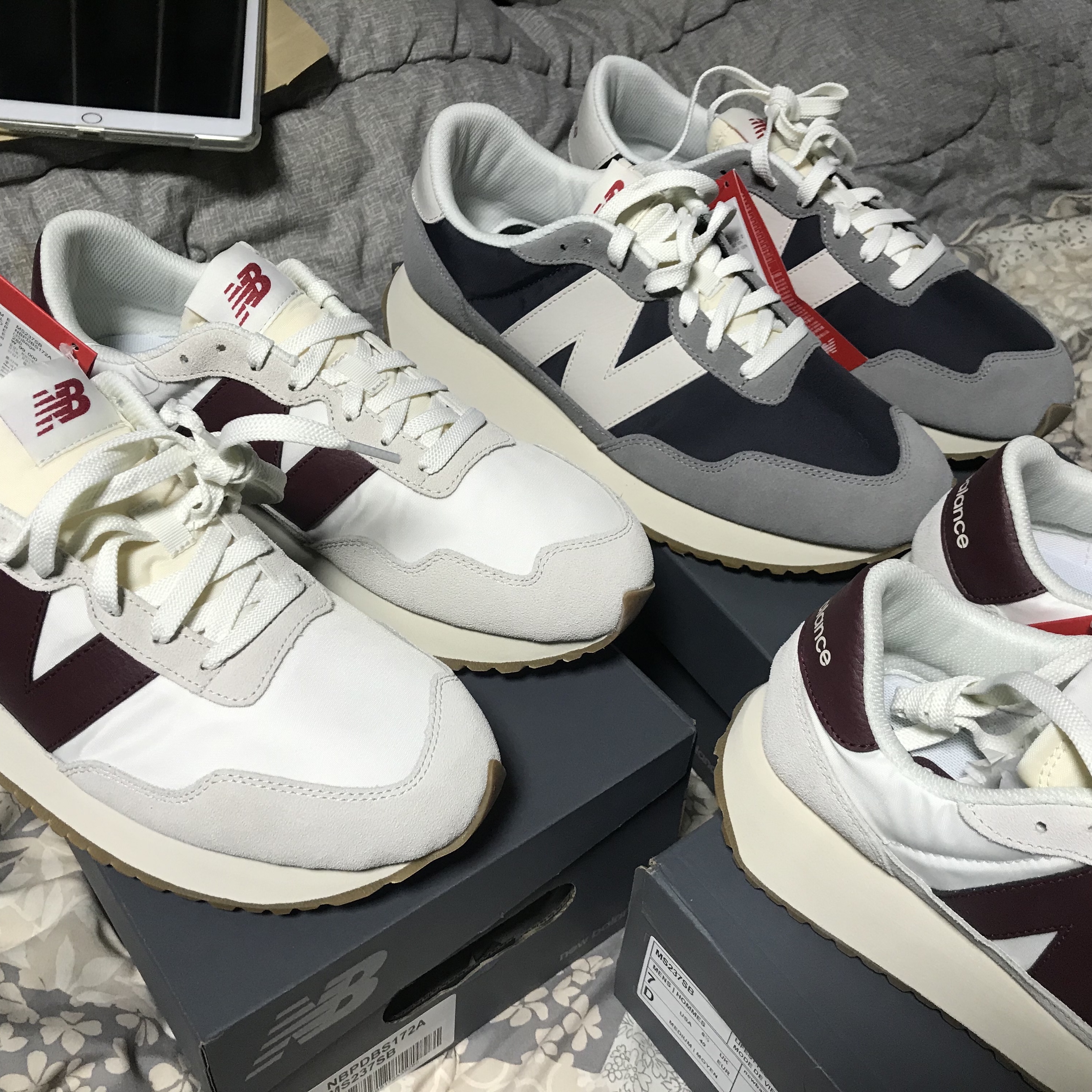 New Balance 237 Marblehead, New Balance 237 Moonbeam Classic Burgundy 착용 스타일 - 1