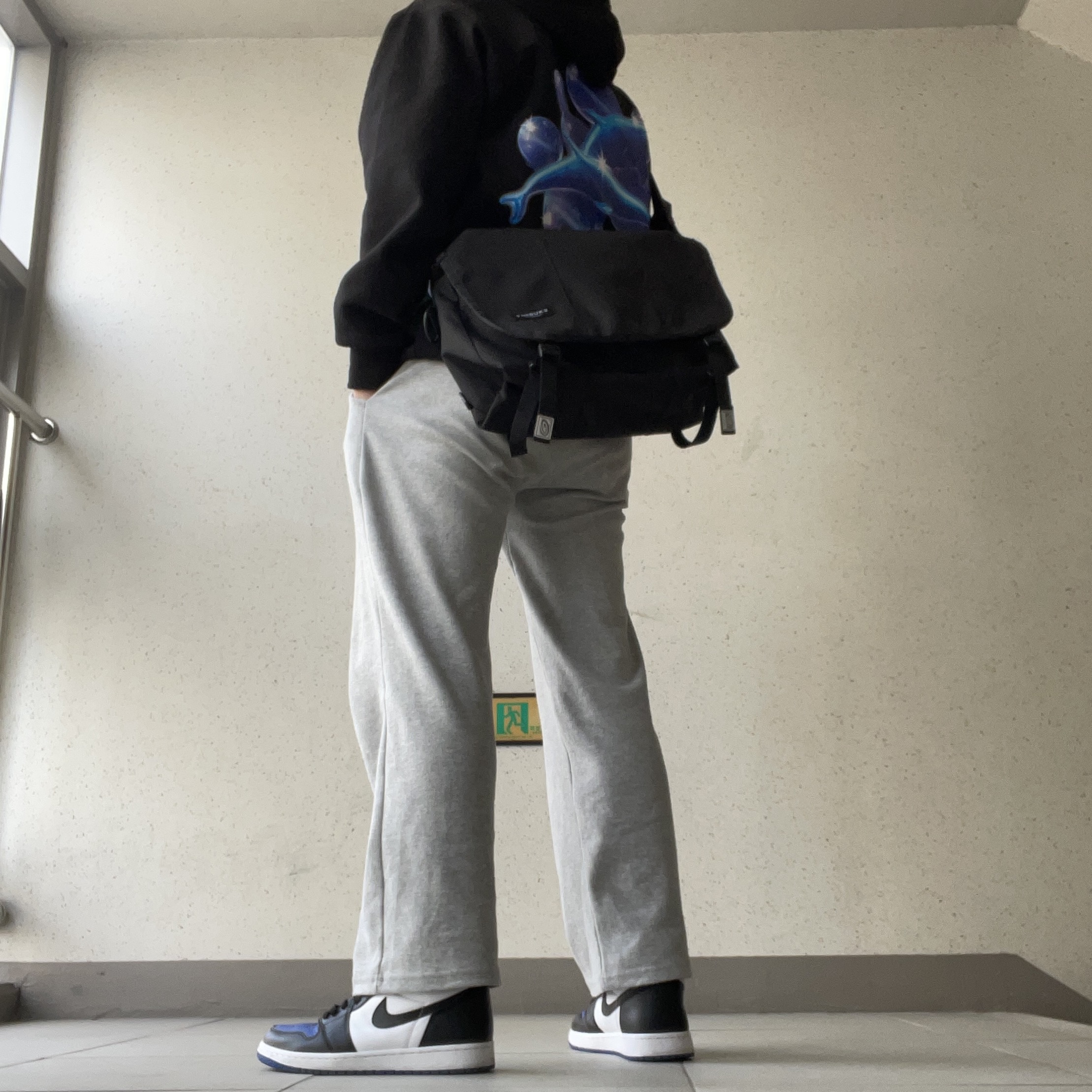 Jordan 1 Retro High OG Royal Toe 착용 스타일