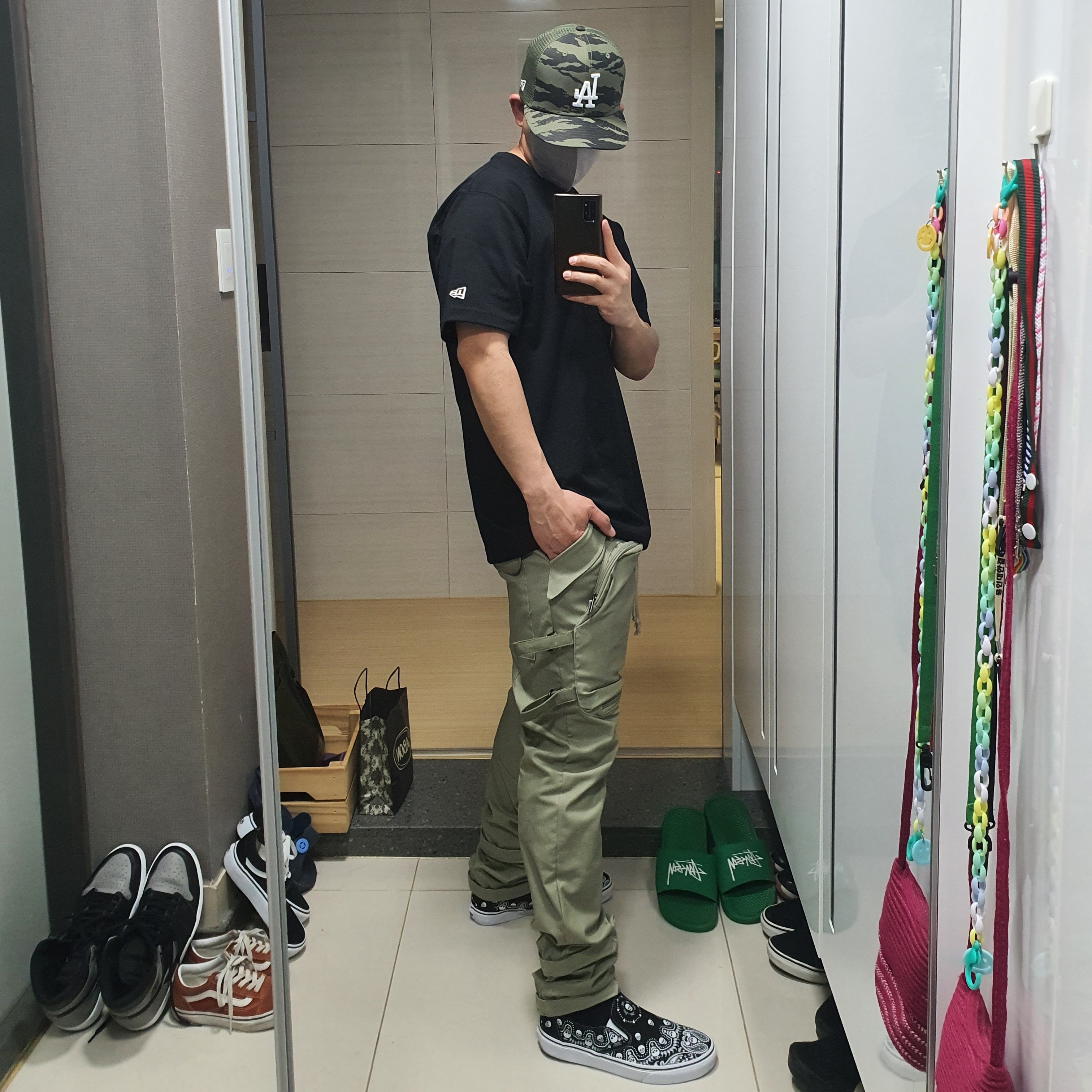 Jordan 1 Retro High OG Shadow 2018 착용 스타일 - 1
