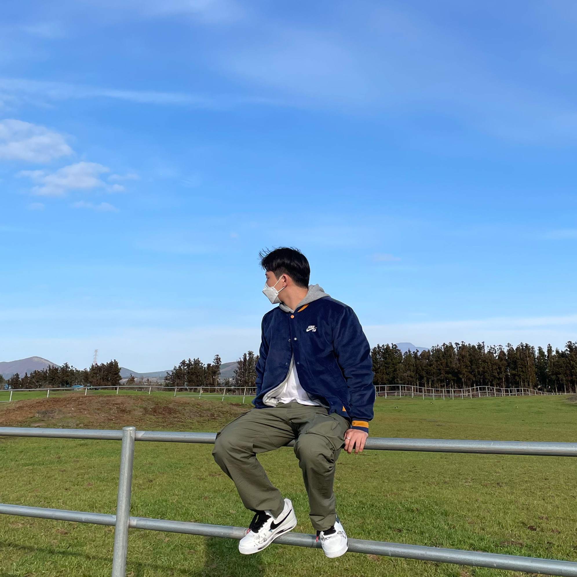 Nike x Peaceminusone Air Force 1 Low Para-Noise 2.0 착용 스타일