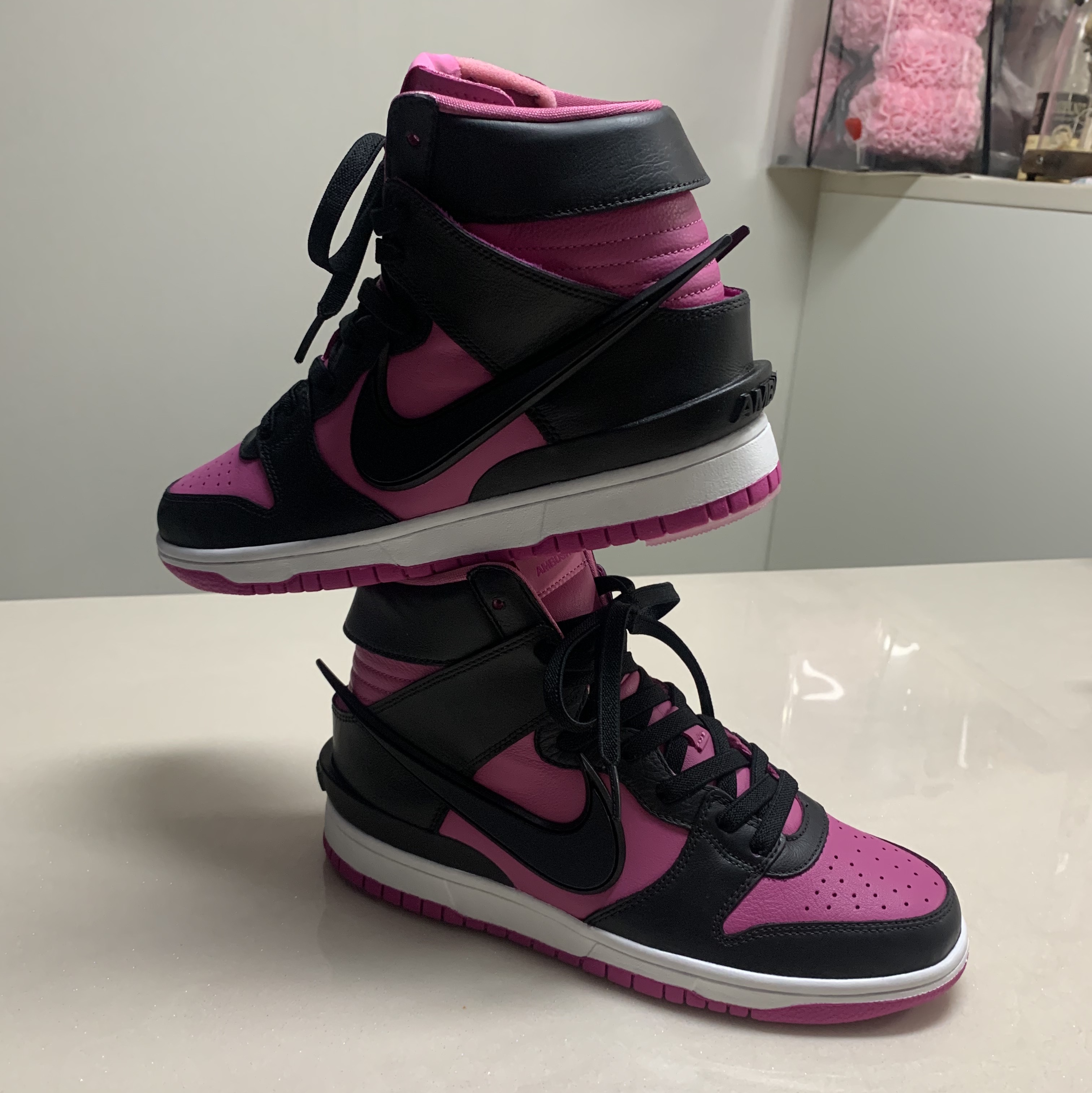 Nike x Ambush Dunk High Cosmic Fuchsia 착용 스타일 - 1