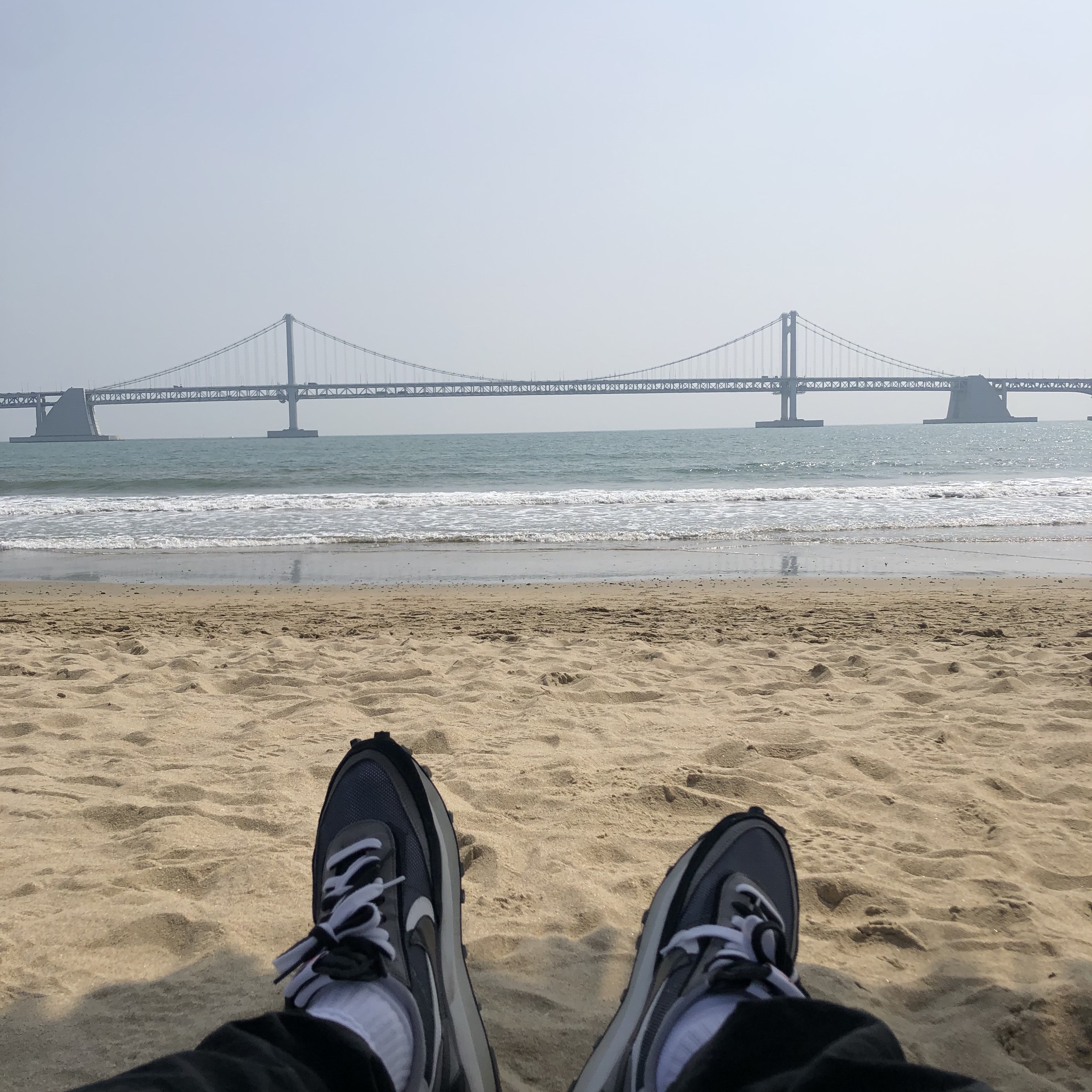 Nike x Sacai LDWaffle Black 착용 스타일 - 1