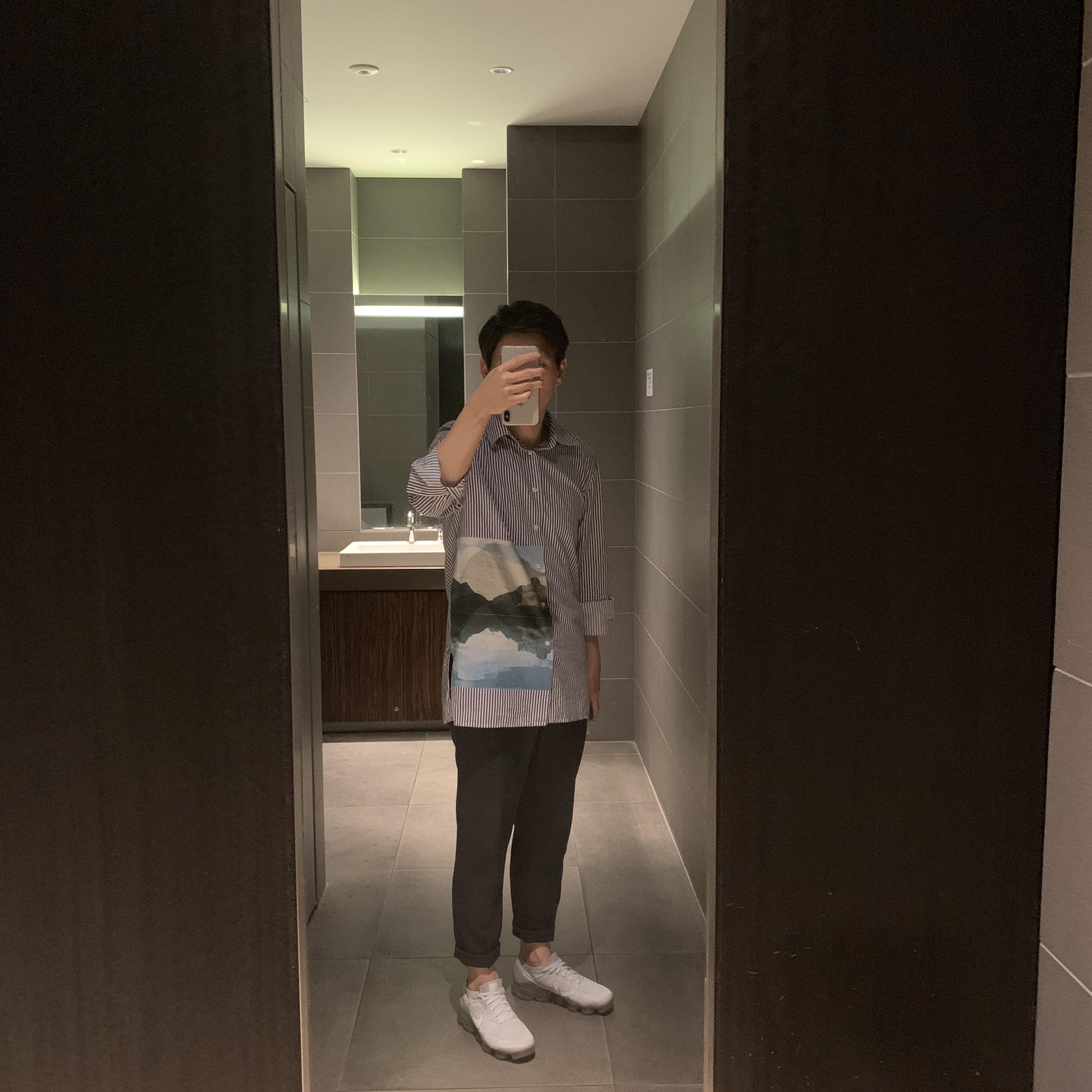 Nike Air VaporMax Pure Platinum 착용 스타일 - 2