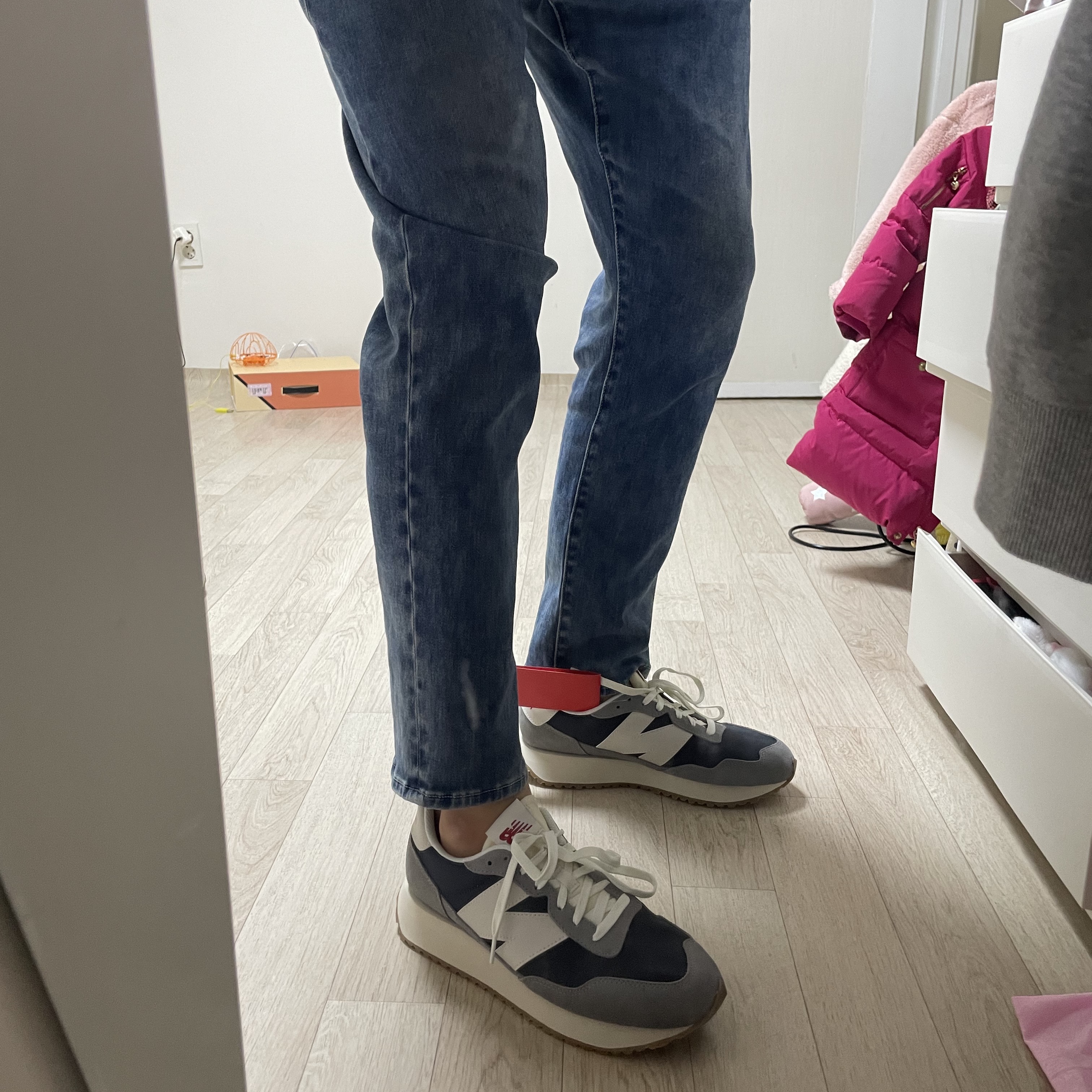 New Balance 237 Marblehead 착용 스타일 - 2