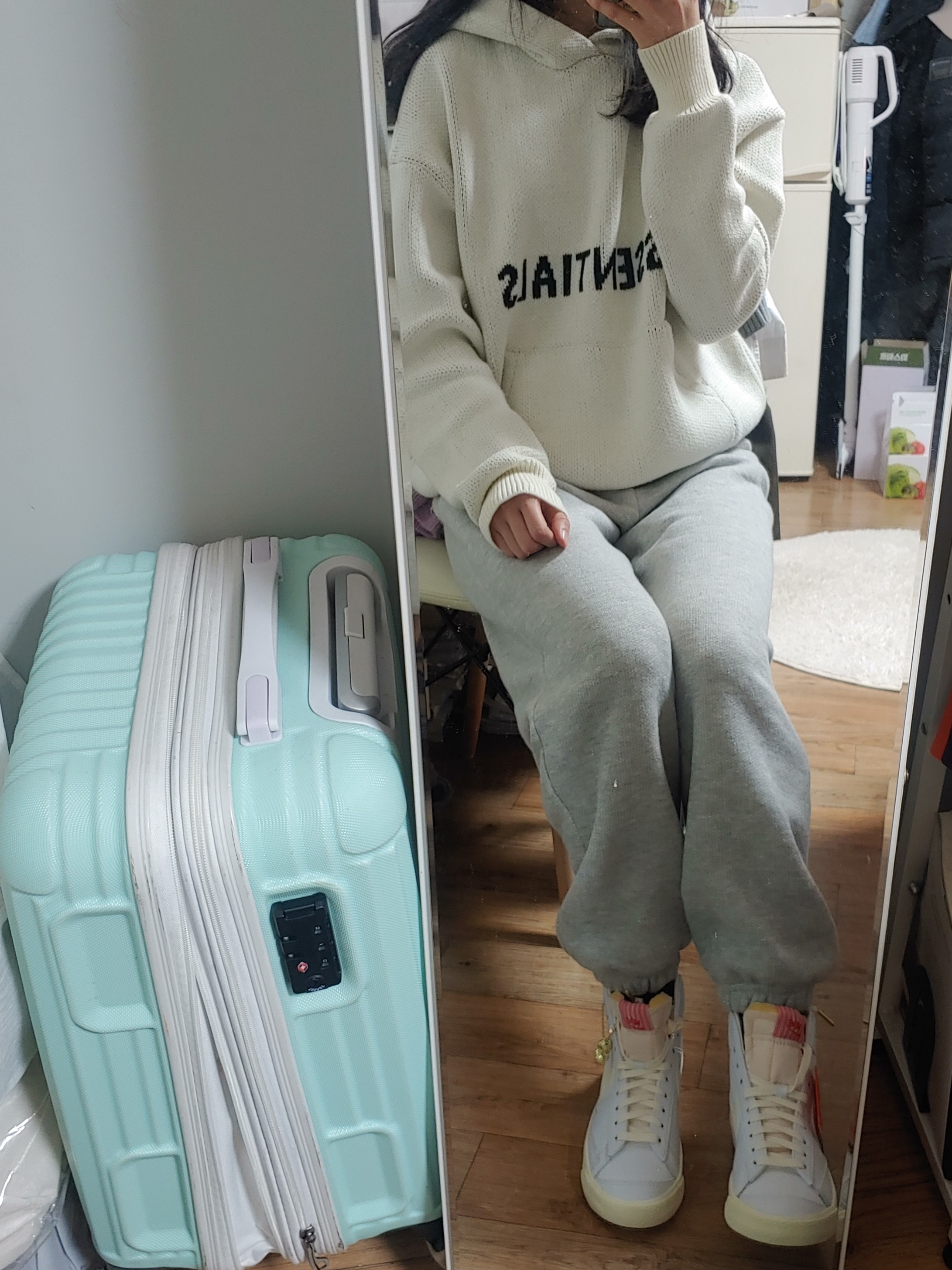 Nike Blazer Mid '77 Vintage Popcorn, Essentials Knit Hoodie Cream - 20FW 착용 스타일 - 2